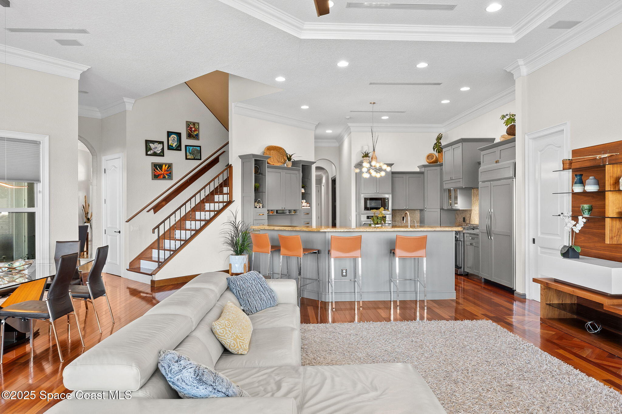 327 Lansing Island Drive
