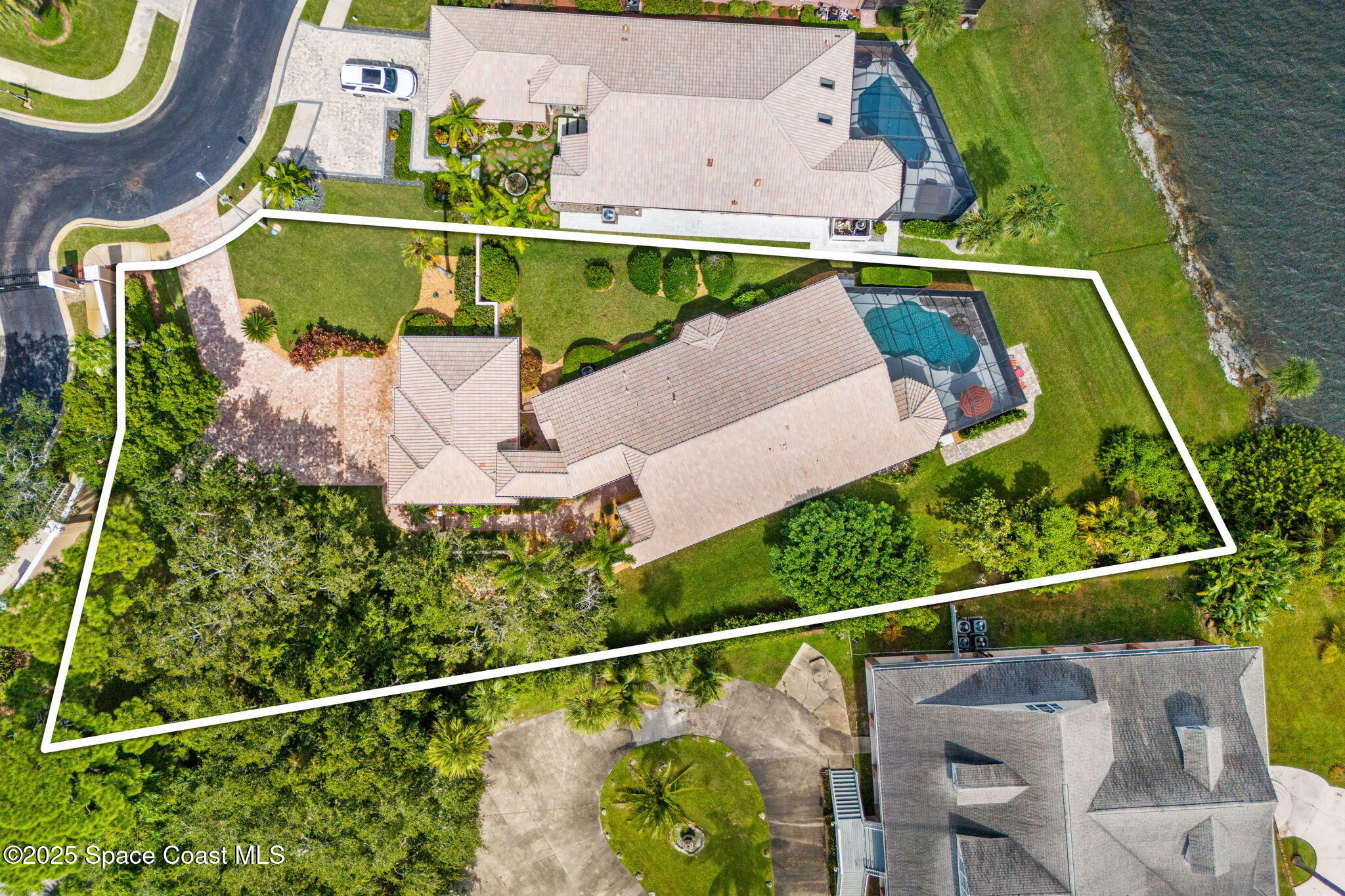 6301 Portofino Lane