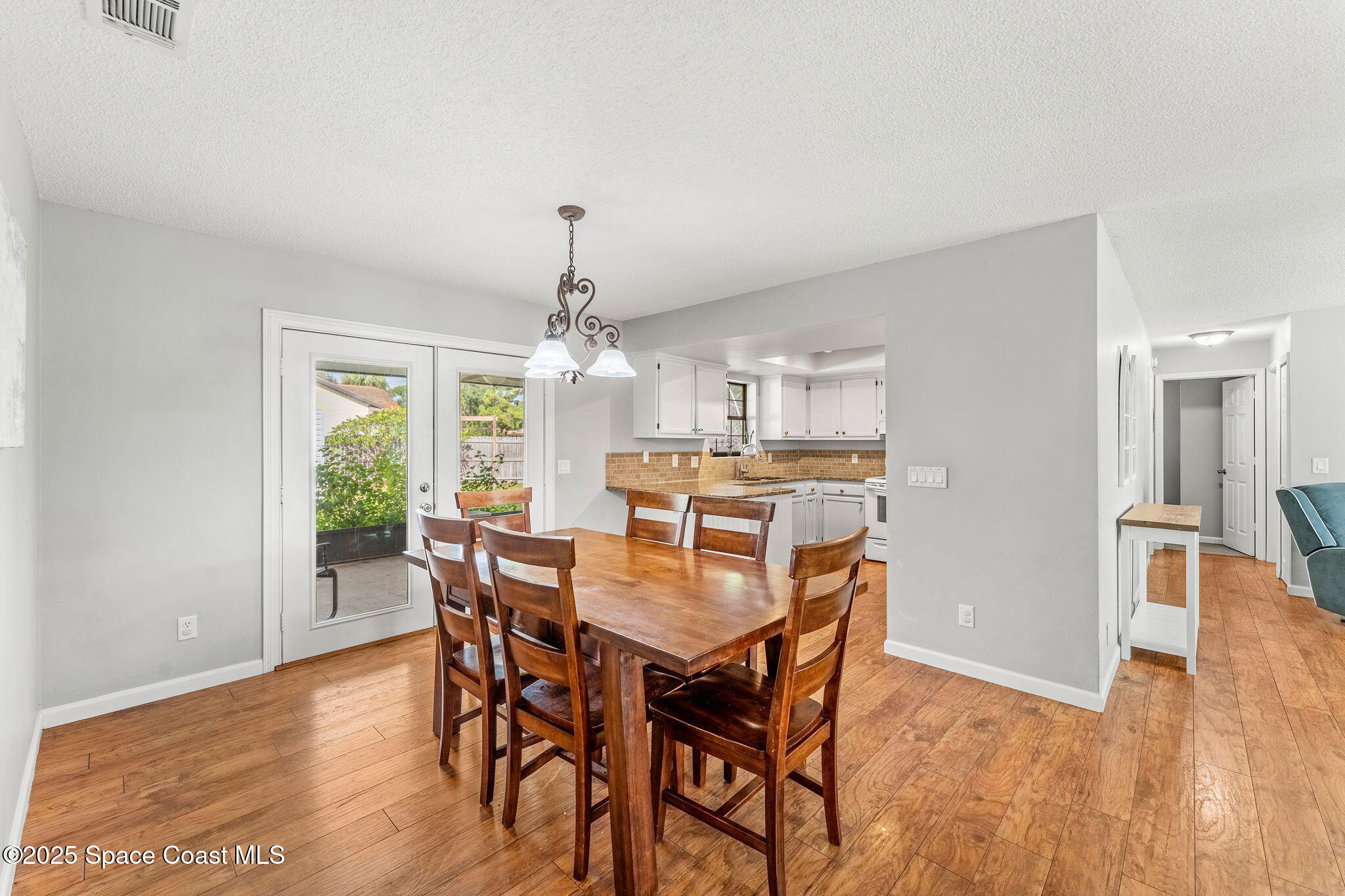 1370 Medina Avenue NW