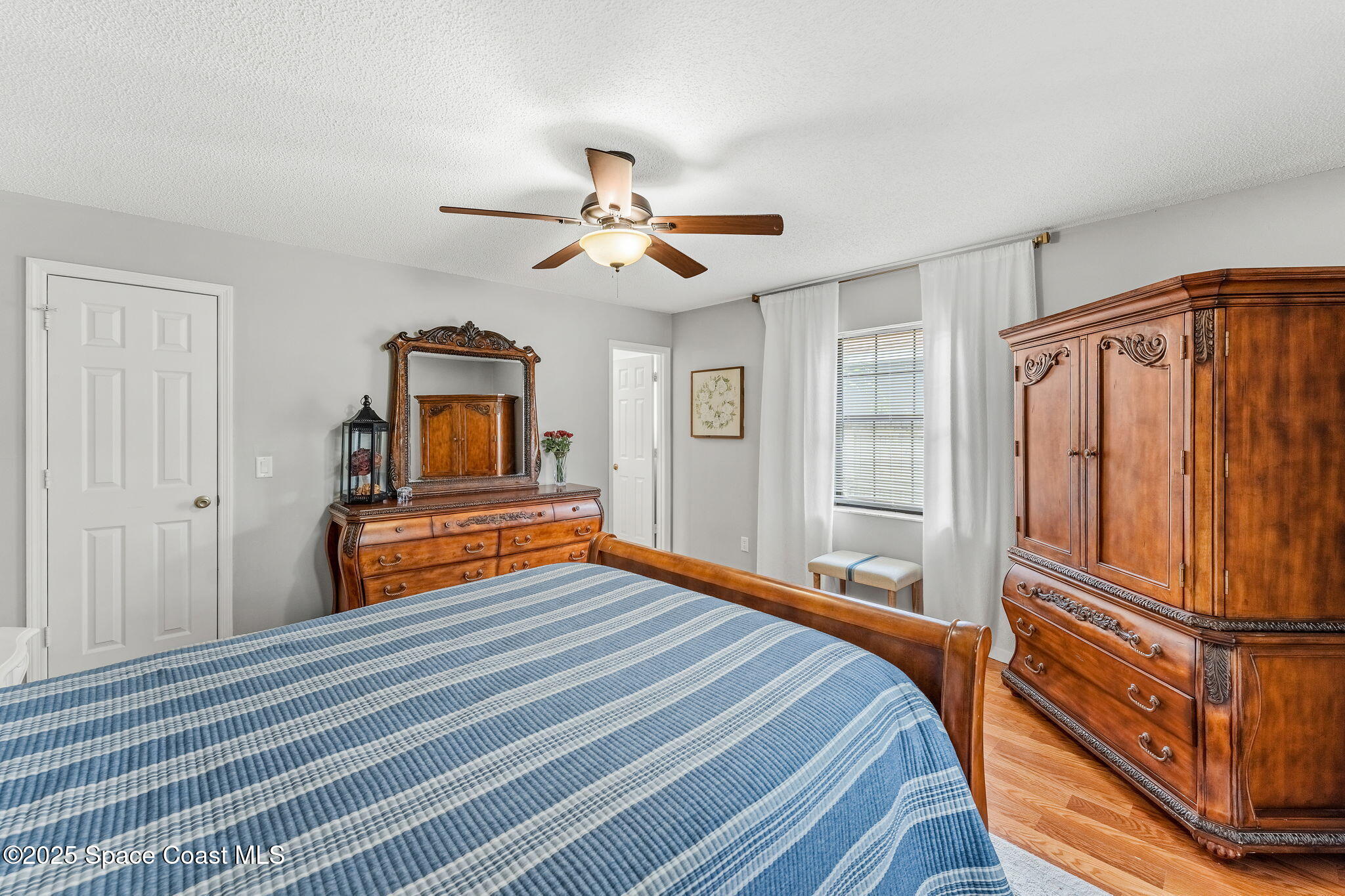 1370 Medina Avenue NW