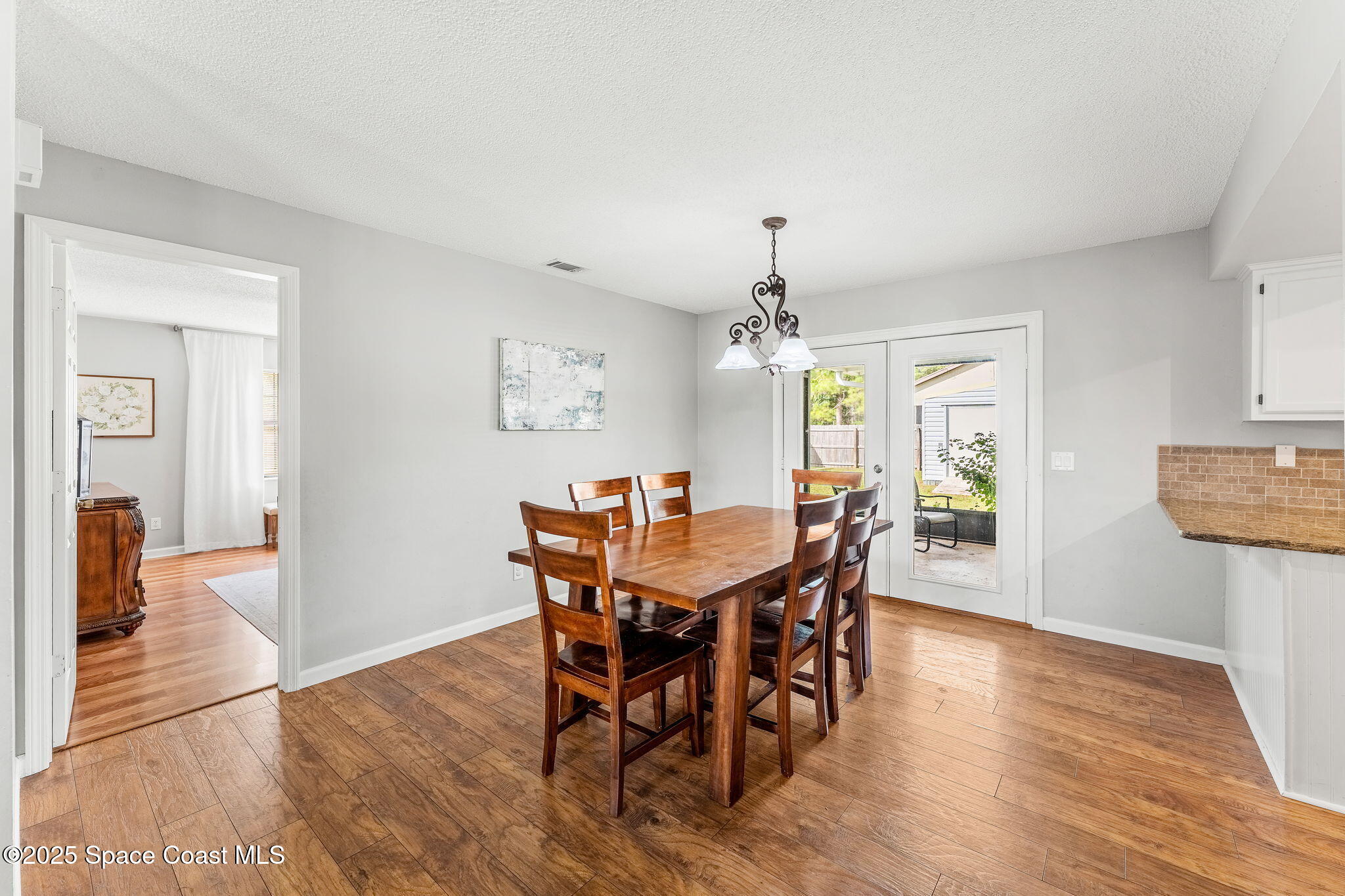 1370 Medina Avenue NW