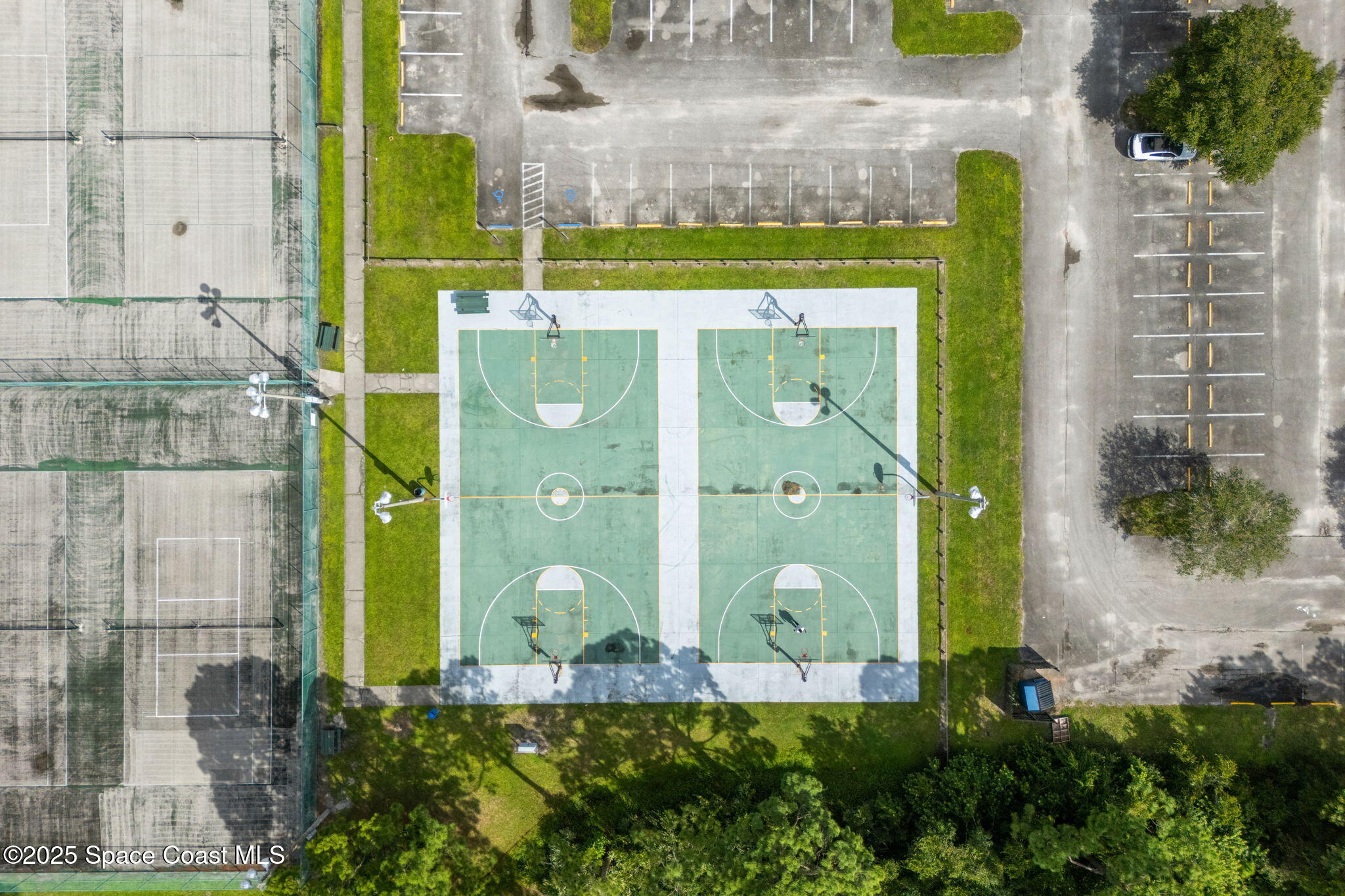 1370 Medina Avenue NW