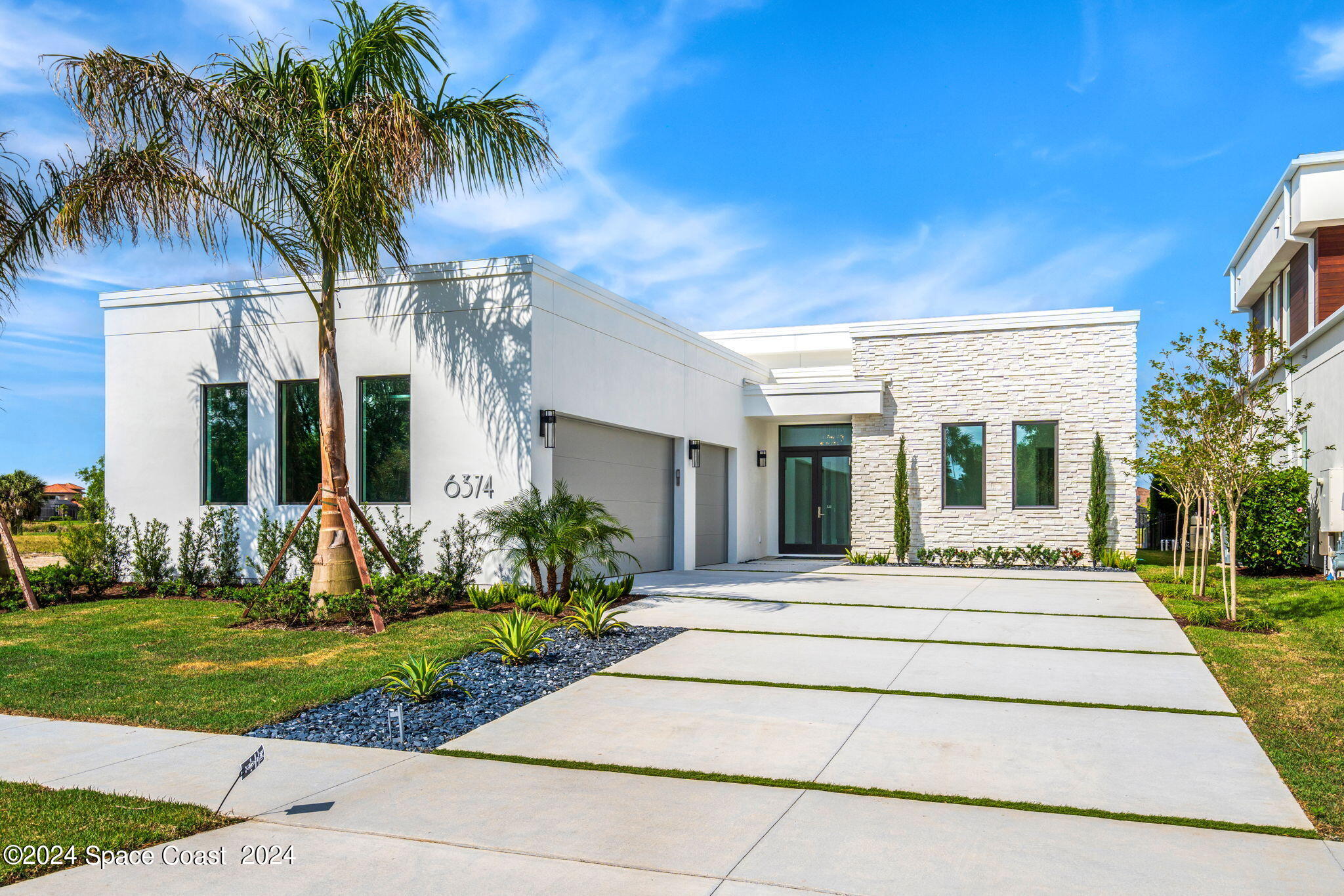 6374 Modern Duran Drive