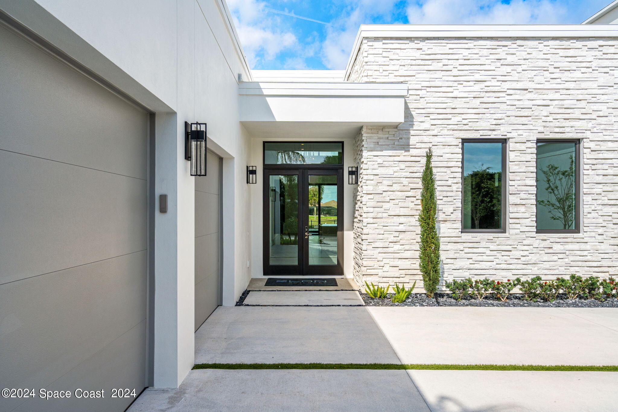 6374 Modern Duran Drive