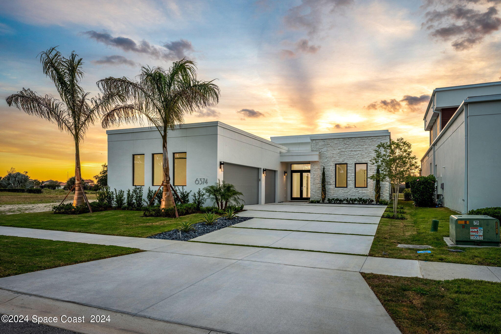 6374 Modern Duran Drive