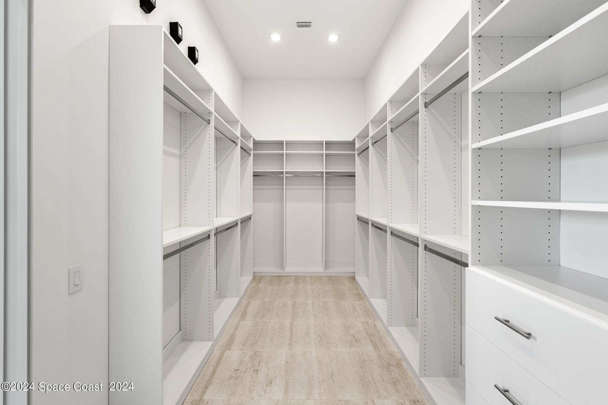 6374 Modern Duran Drive