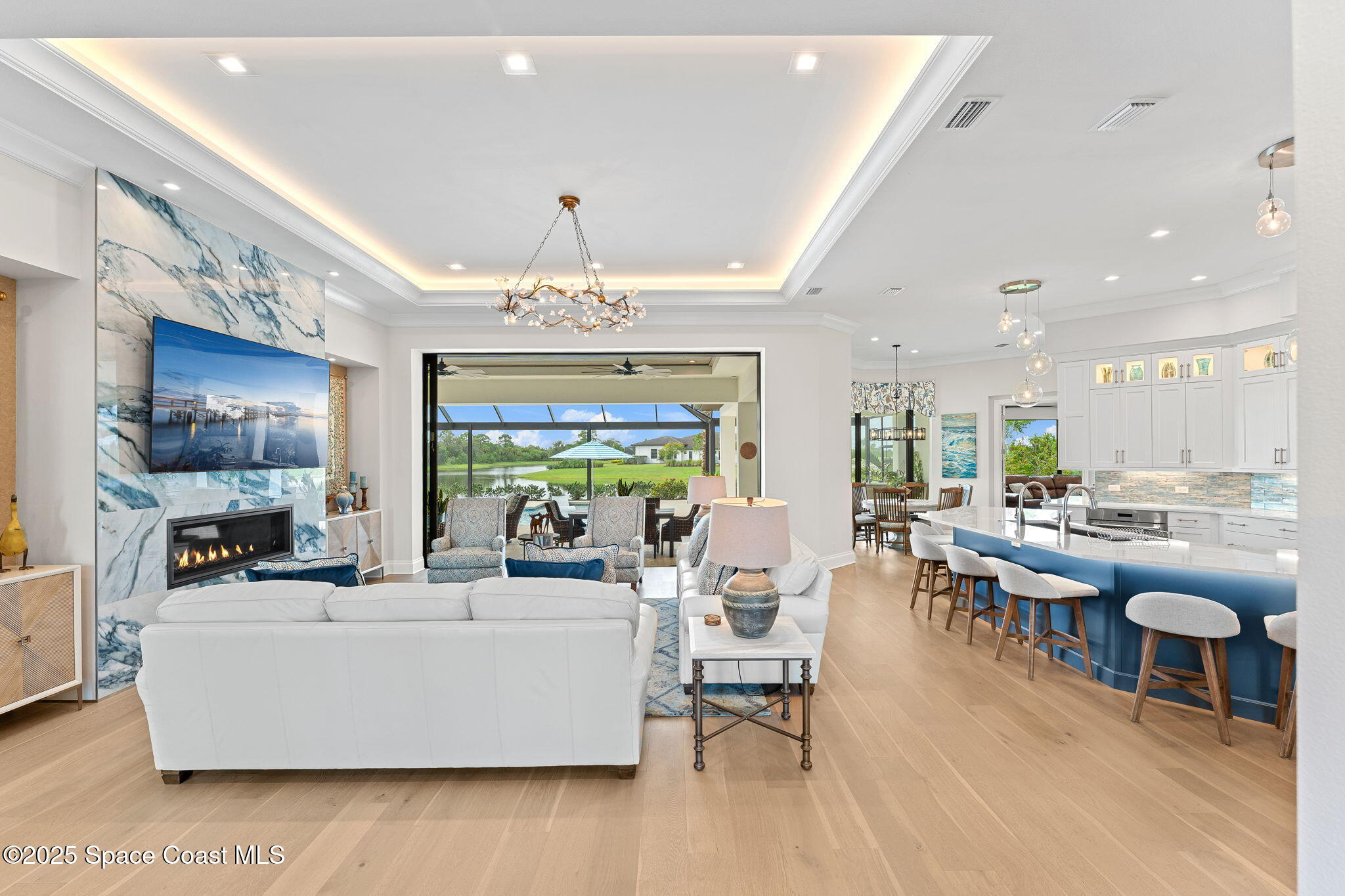 3709 Lake Adelaide Place