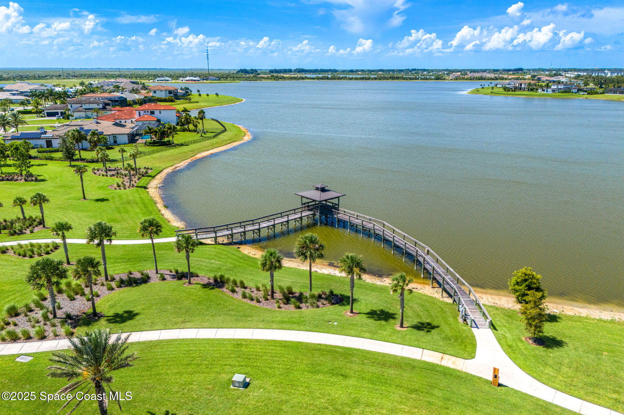 3709 Lake Adelaide Place