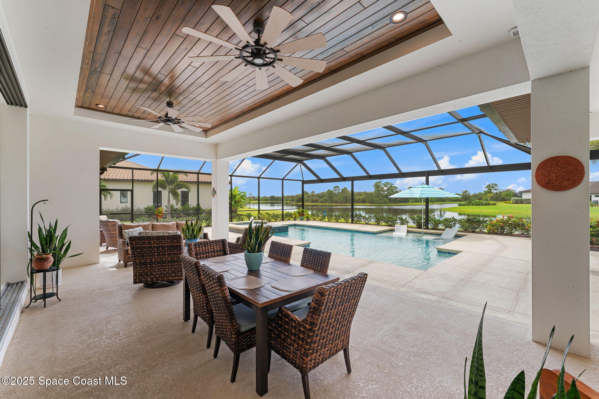 3709 Lake Adelaide Place