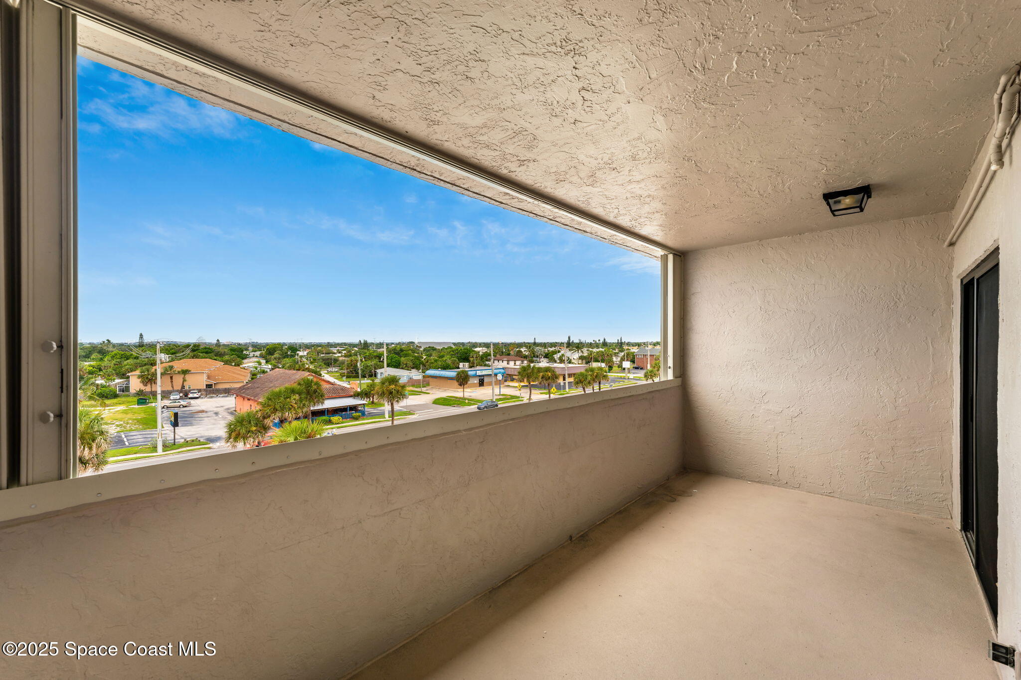 995 N Highway A1A, 510