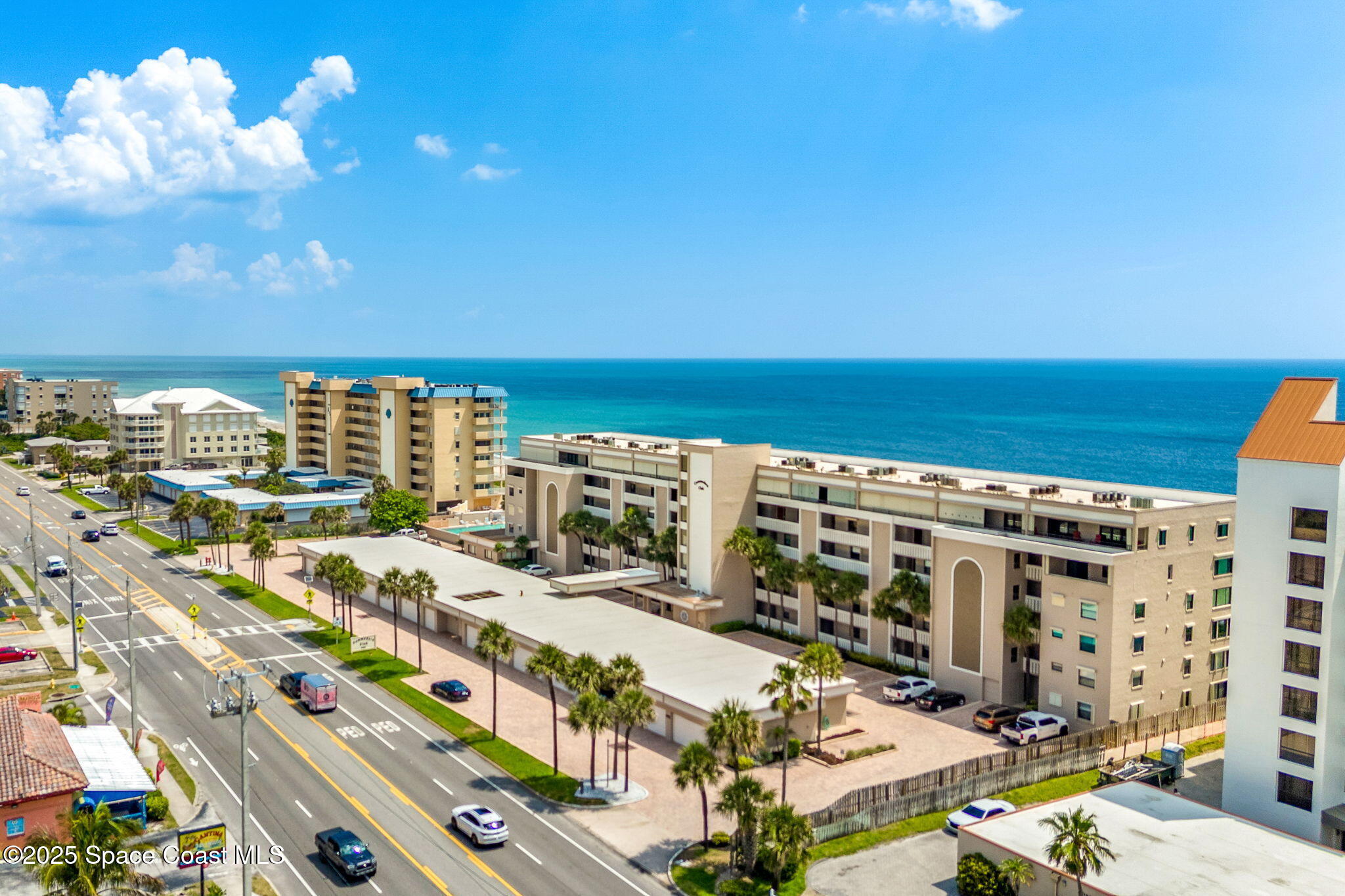995 N Highway A1A, 510