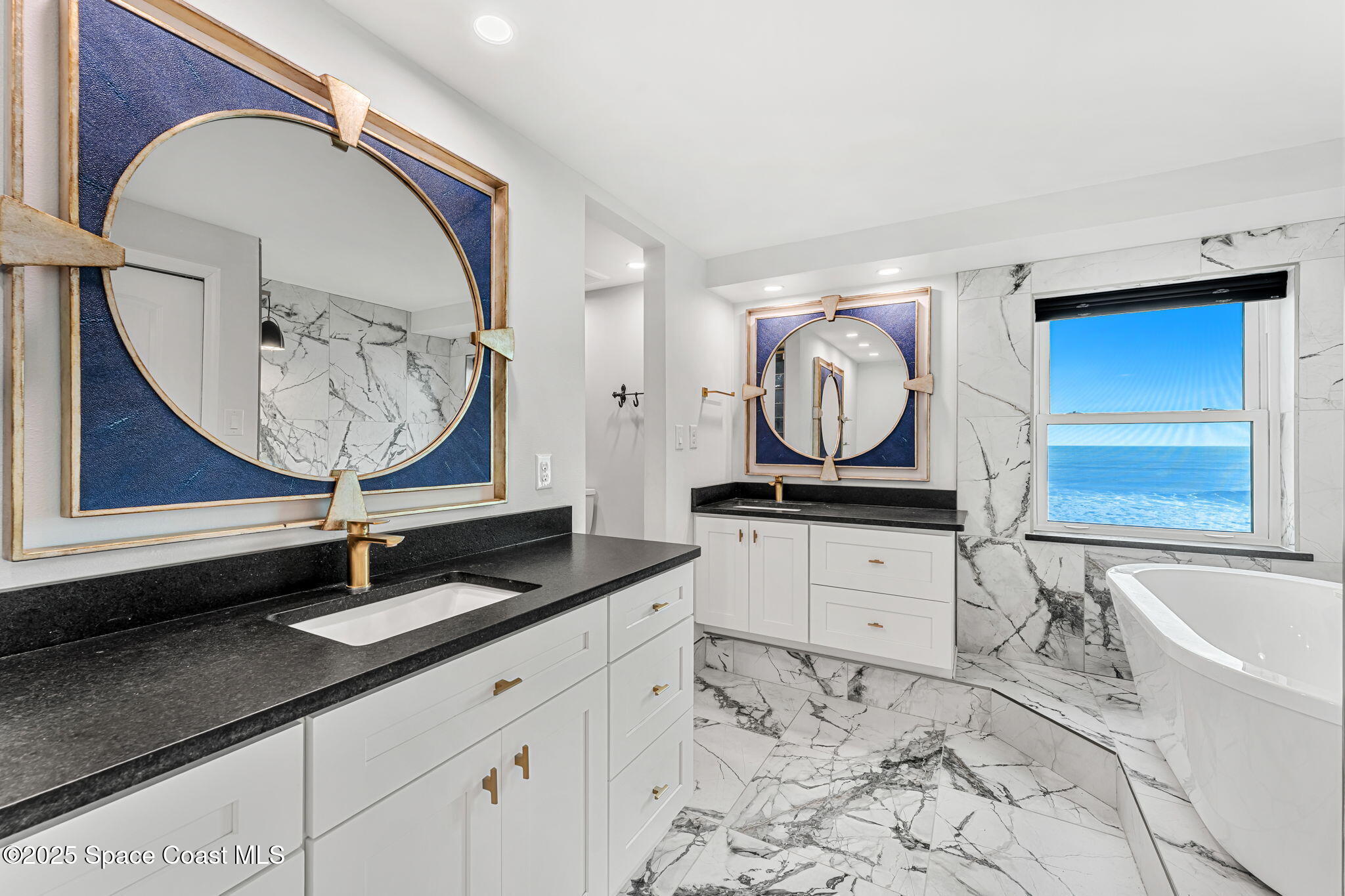 995 N Highway A1A, 510