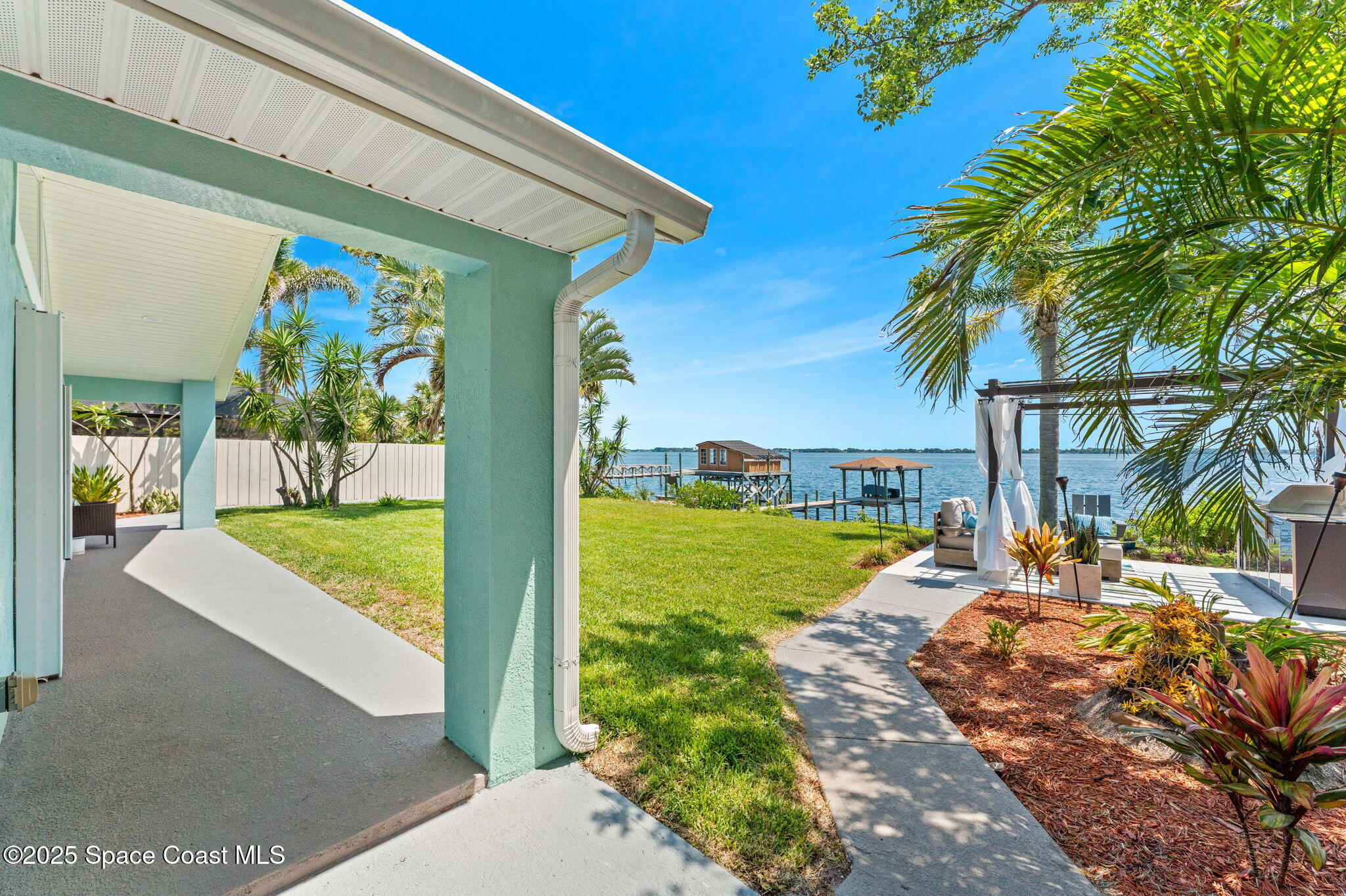 4527 Coquina Ridge Drive