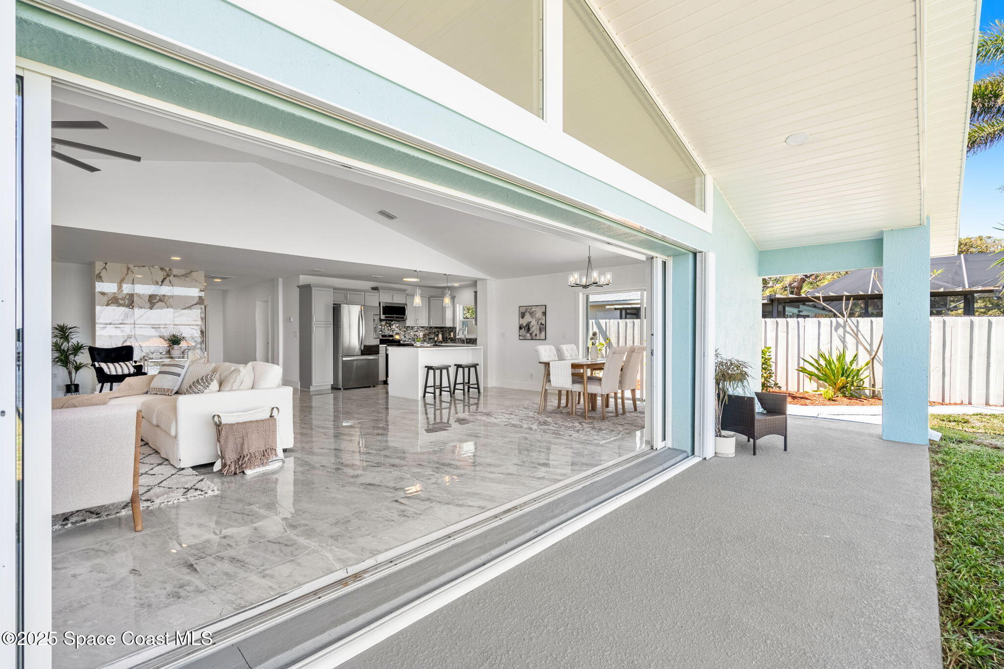 4527 Coquina Ridge Drive