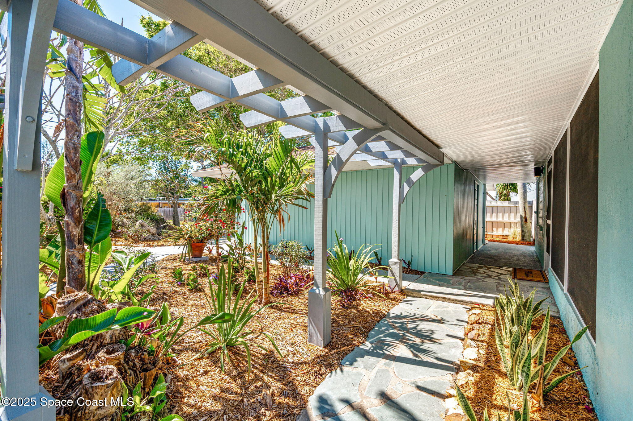 4527 Coquina Ridge Drive