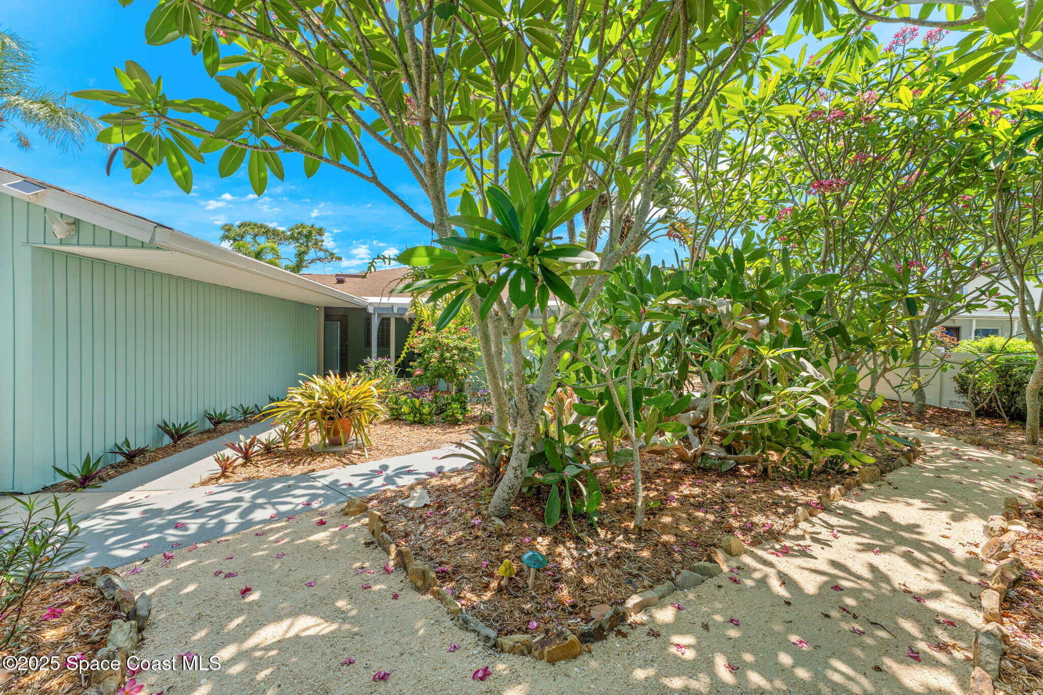4527 Coquina Ridge Drive