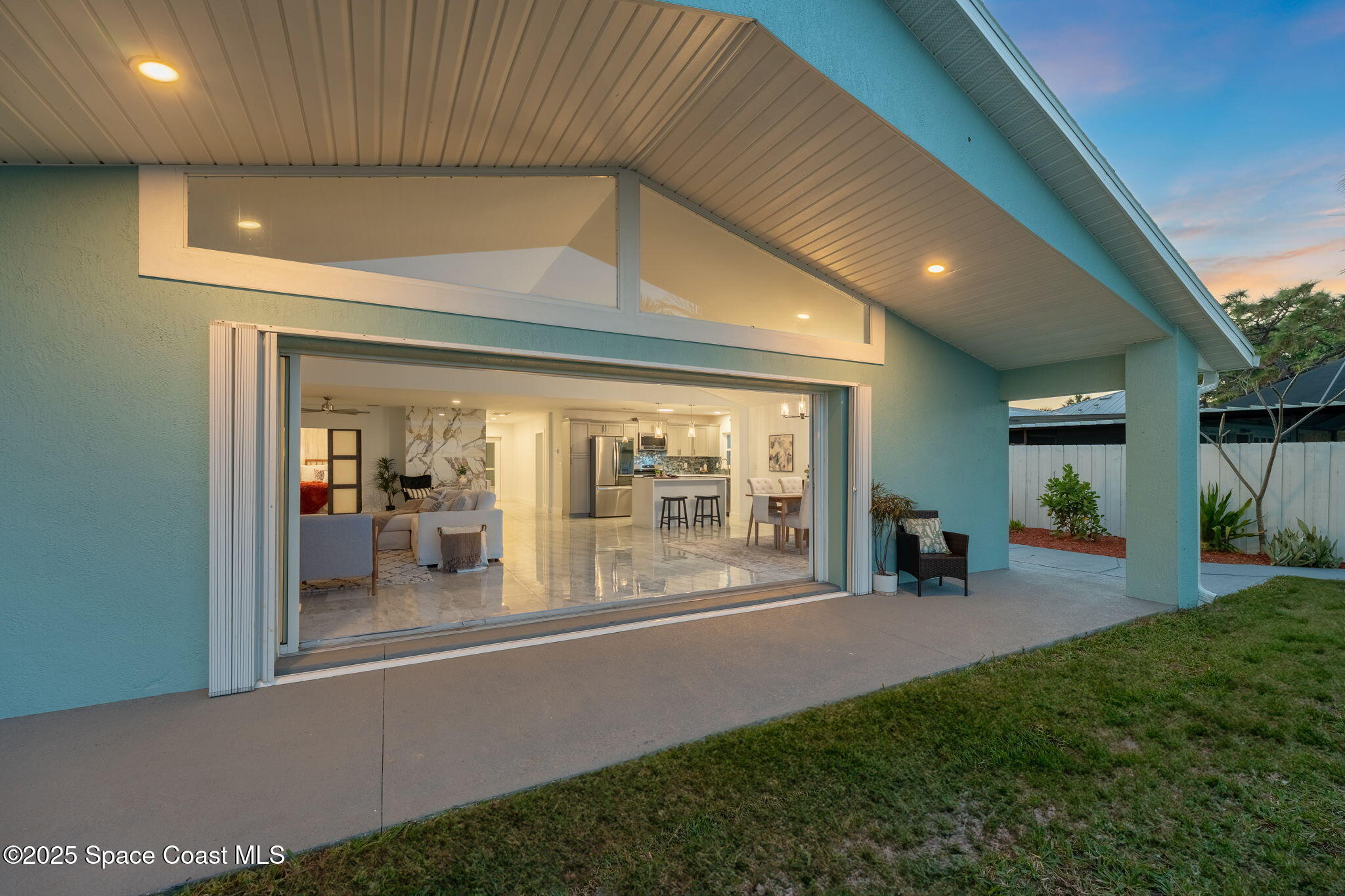 4527 Coquina Ridge Drive