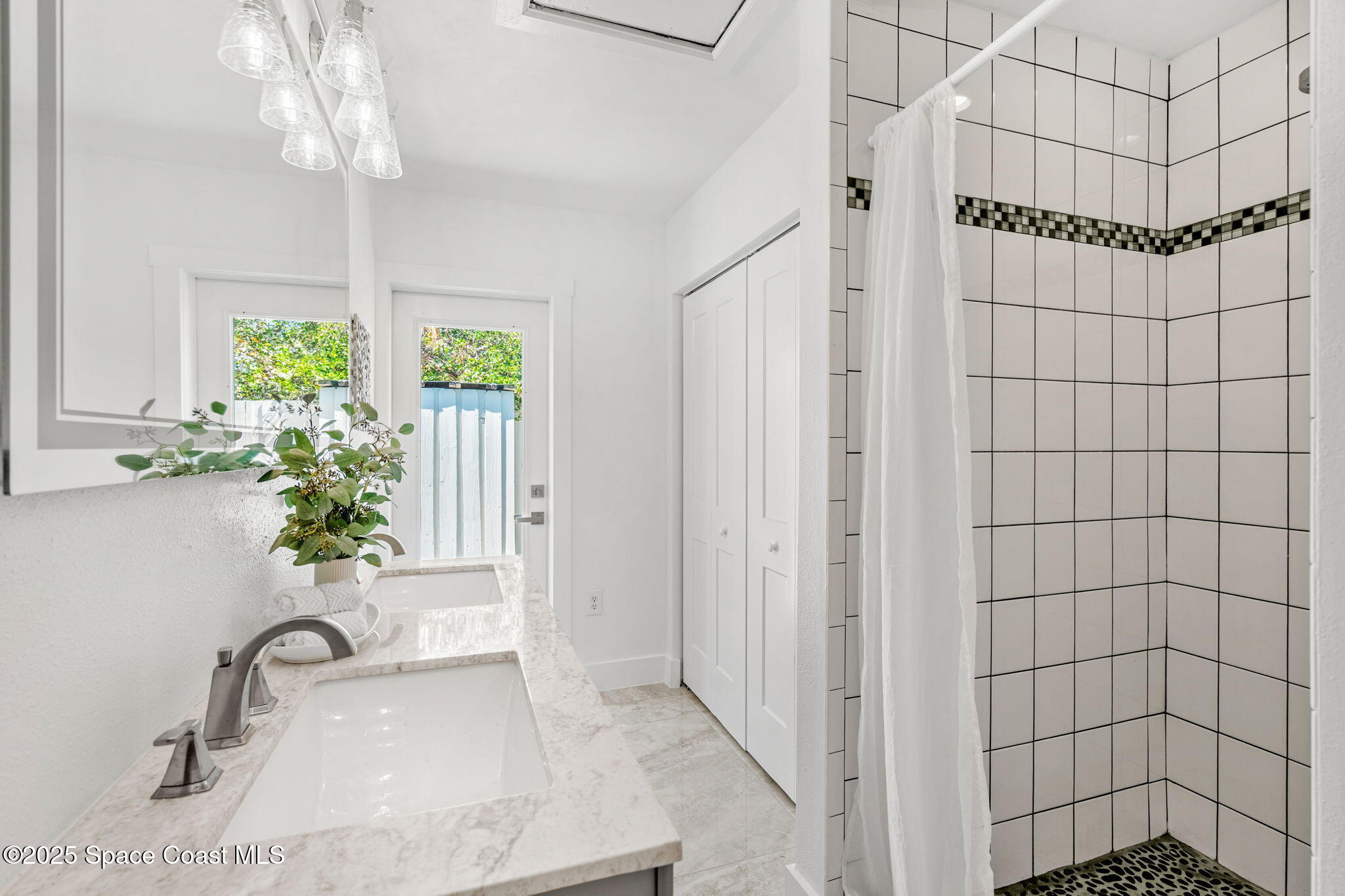 4527 Coquina Ridge Drive