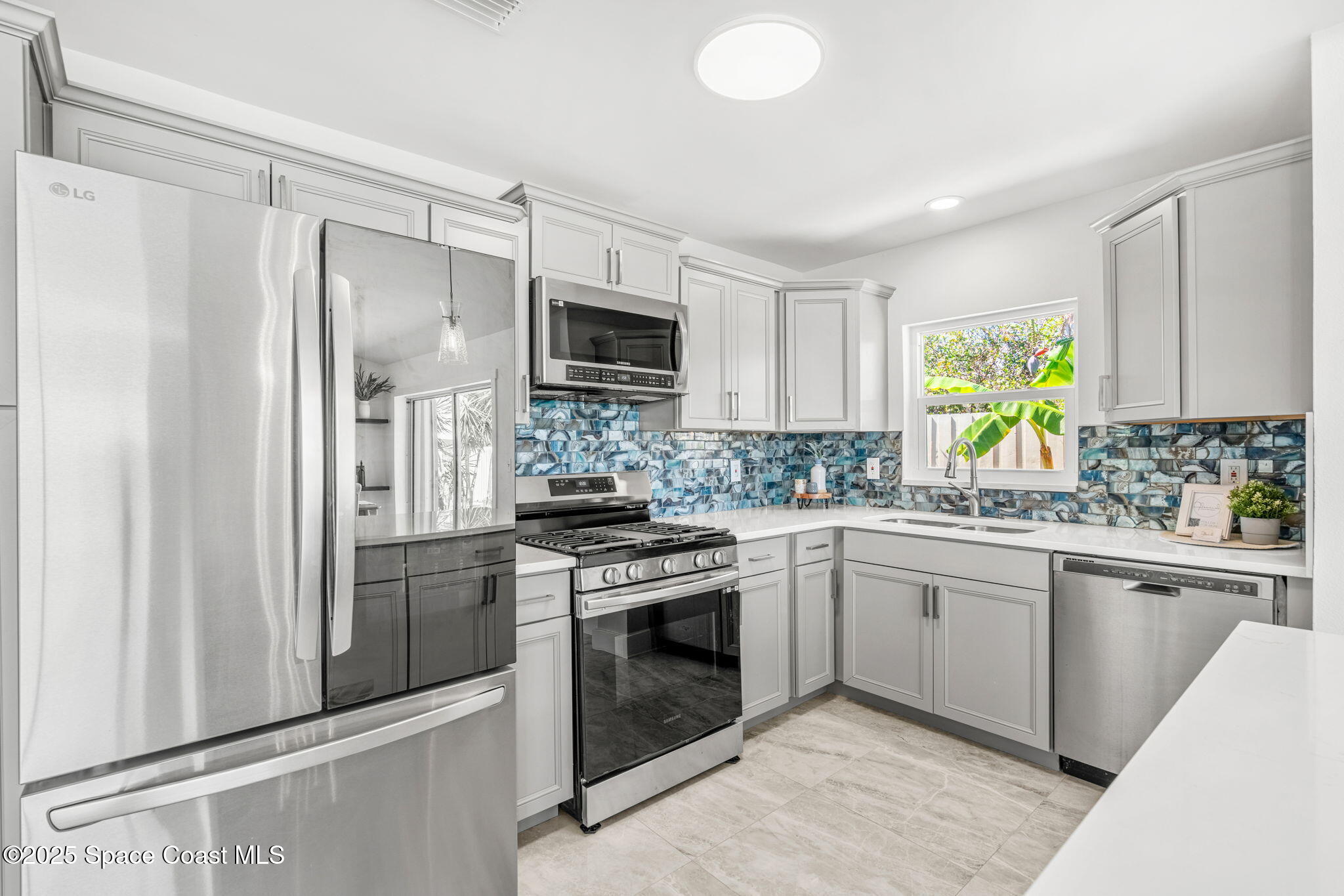 4527 Coquina Ridge Drive