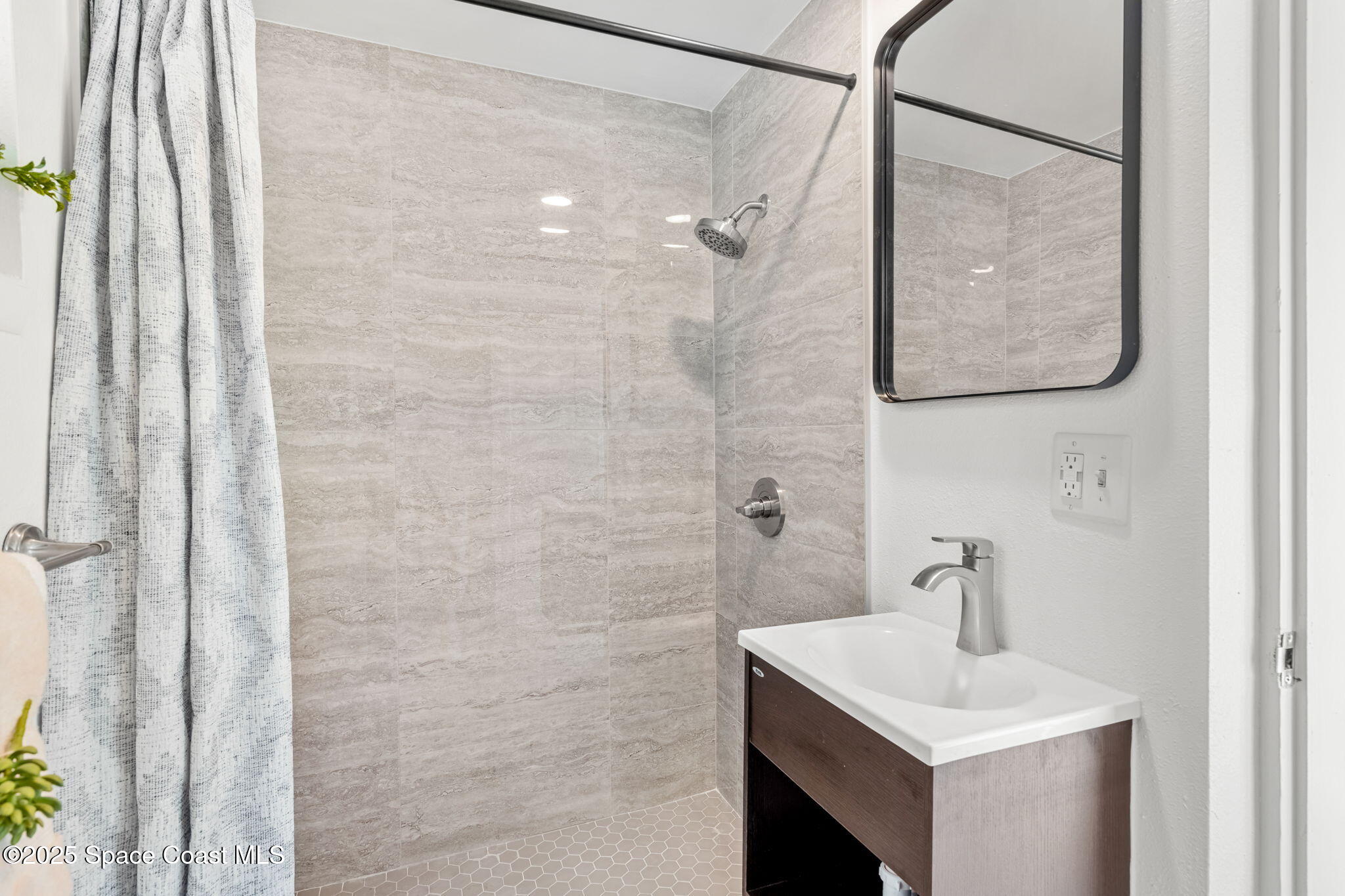 4527 Coquina Ridge Drive