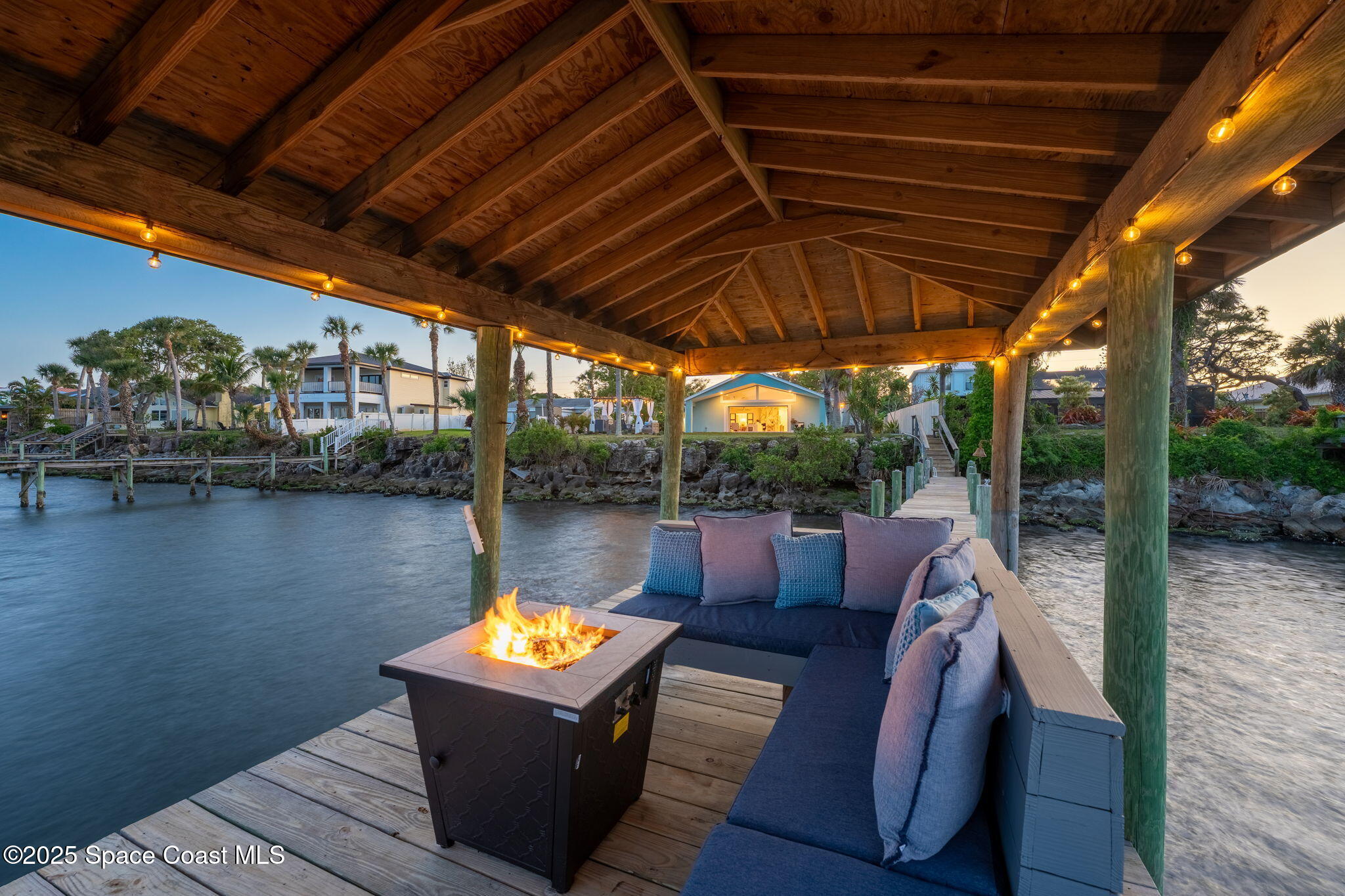 4527 Coquina Ridge Drive