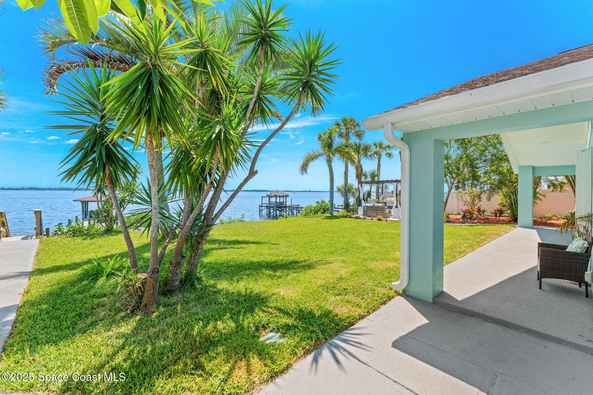 4527 Coquina Ridge Drive