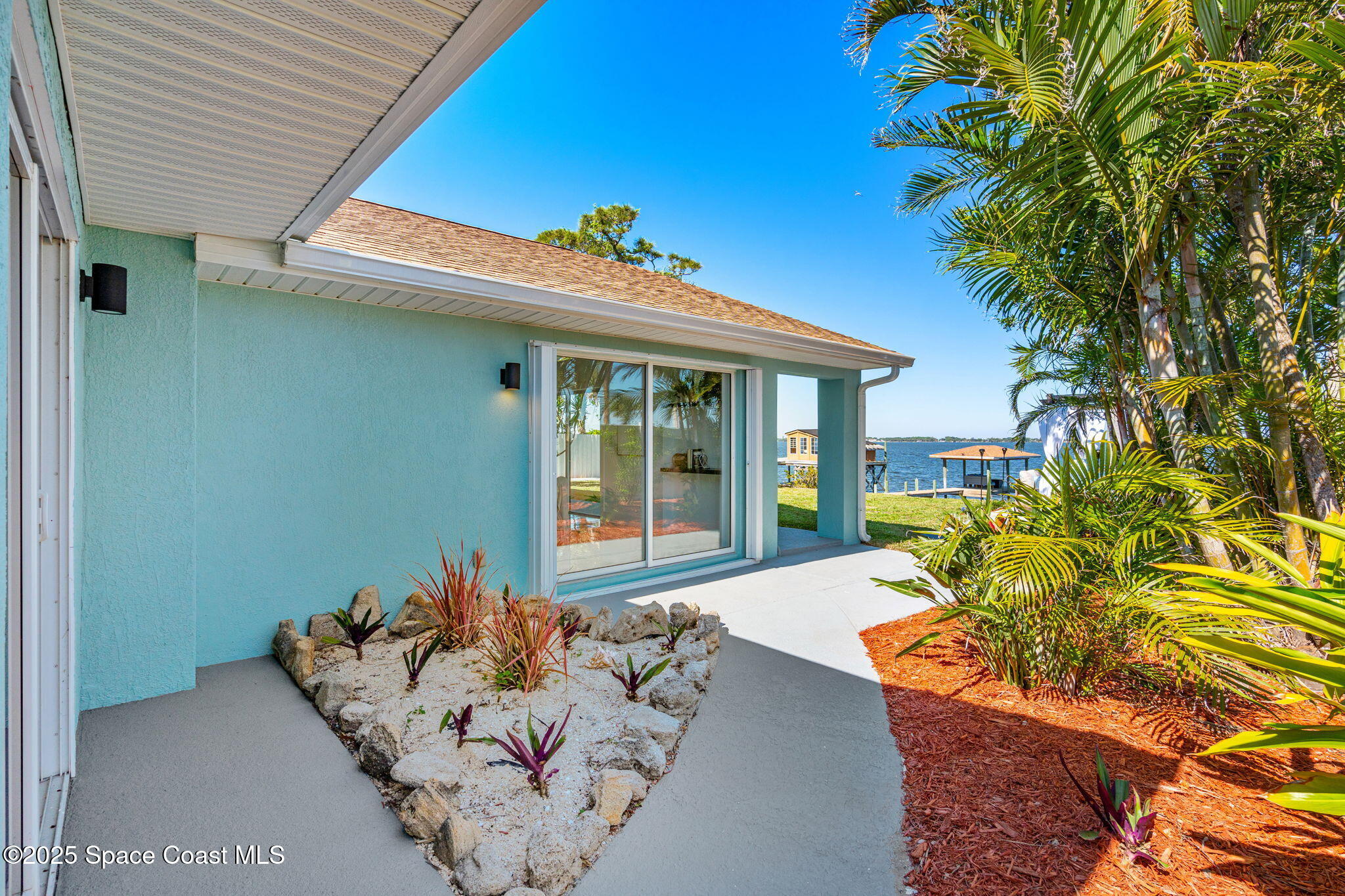 4527 Coquina Ridge Drive