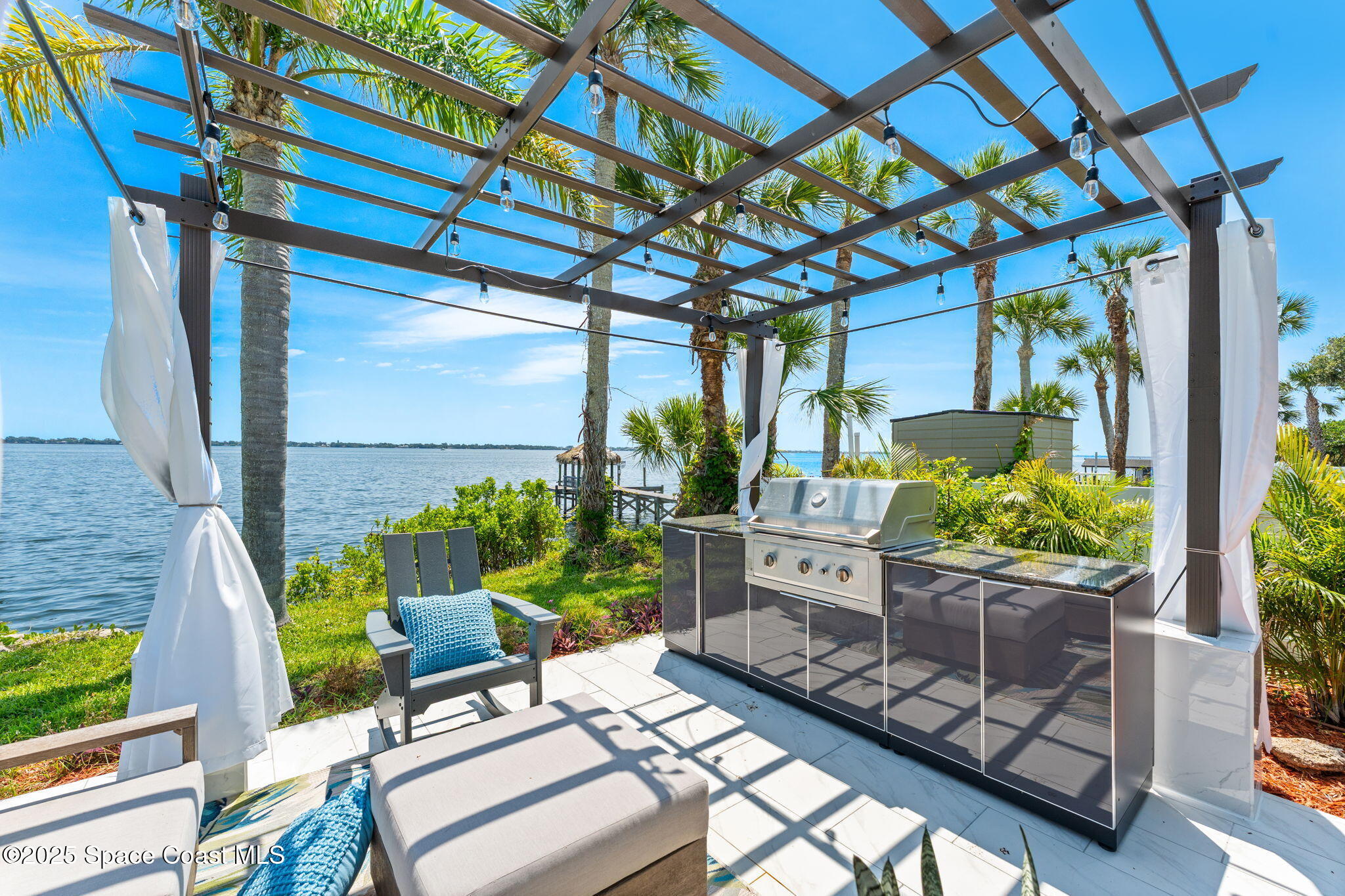 4527 Coquina Ridge Drive