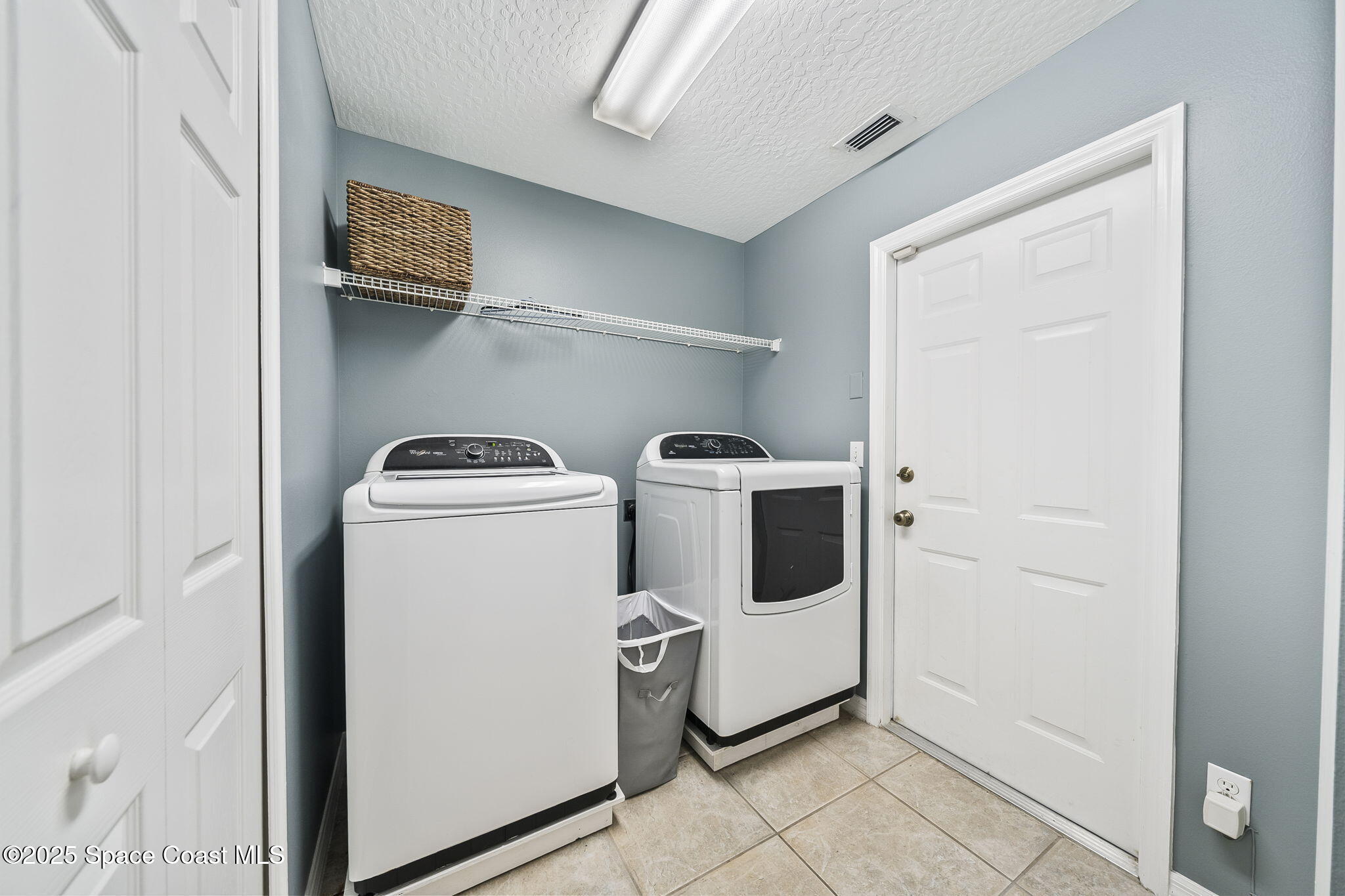 3837 Saint Armens Circle