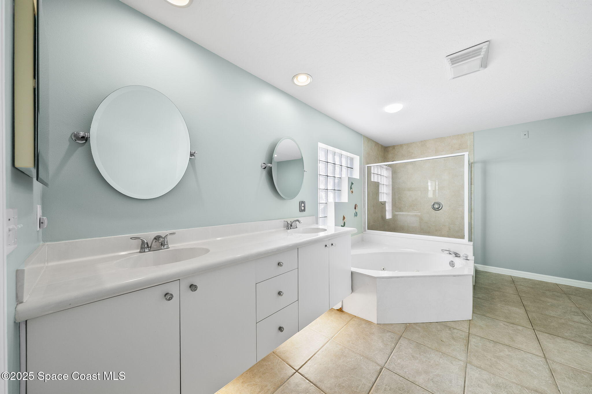 3837 Saint Armens Circle