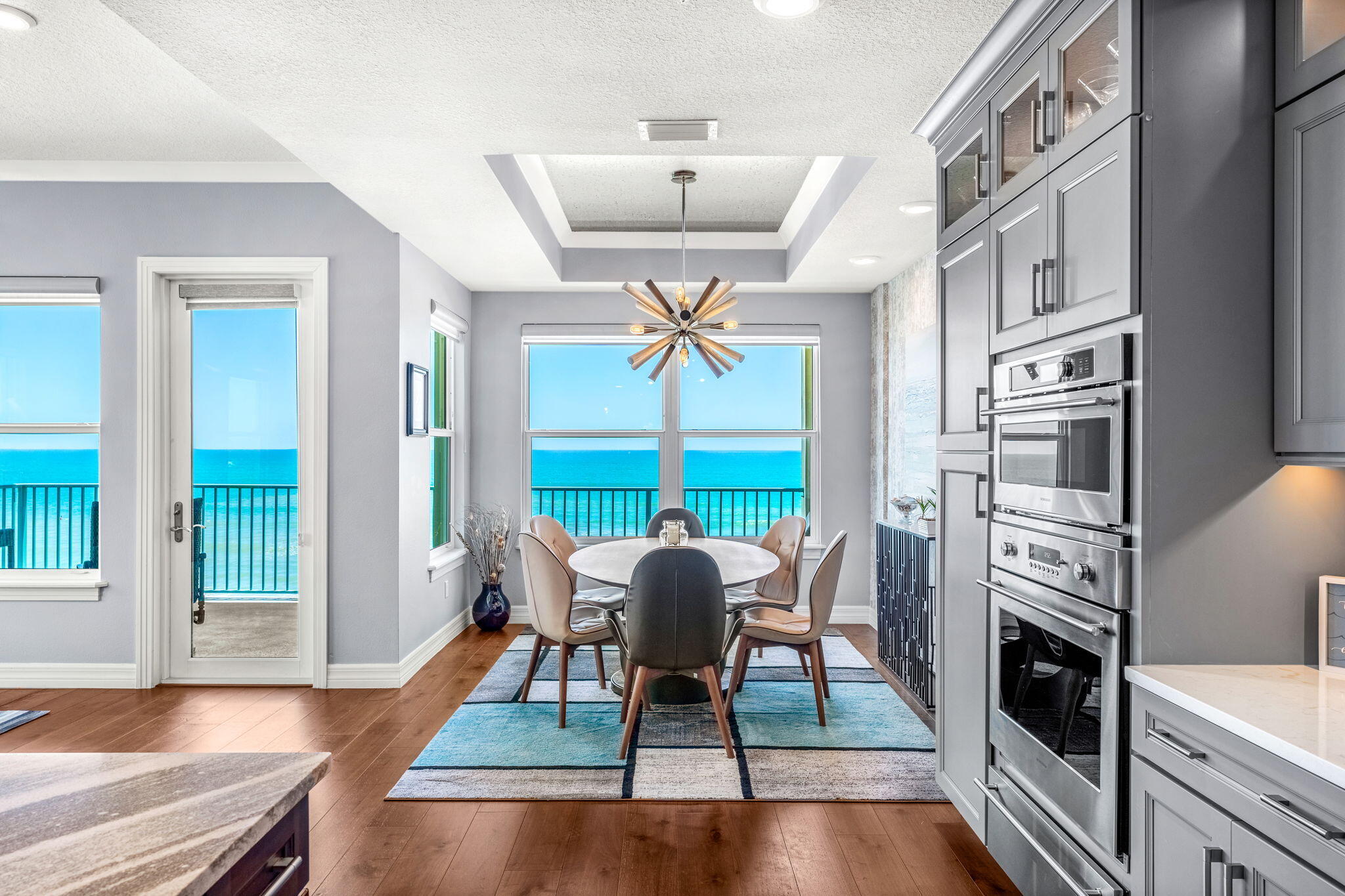 1725 N Highway A1A, 401