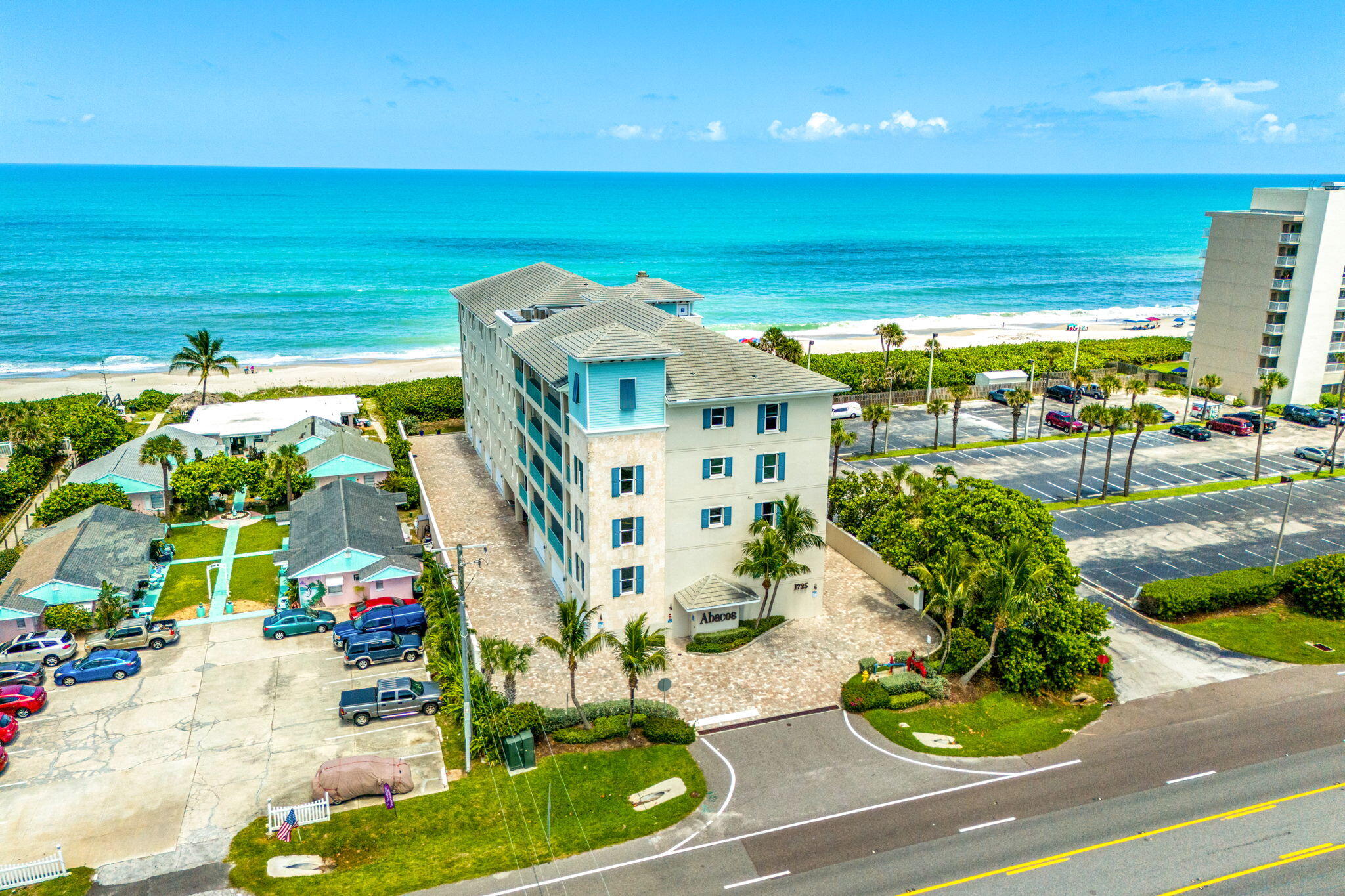 1725 N Highway A1A, 401