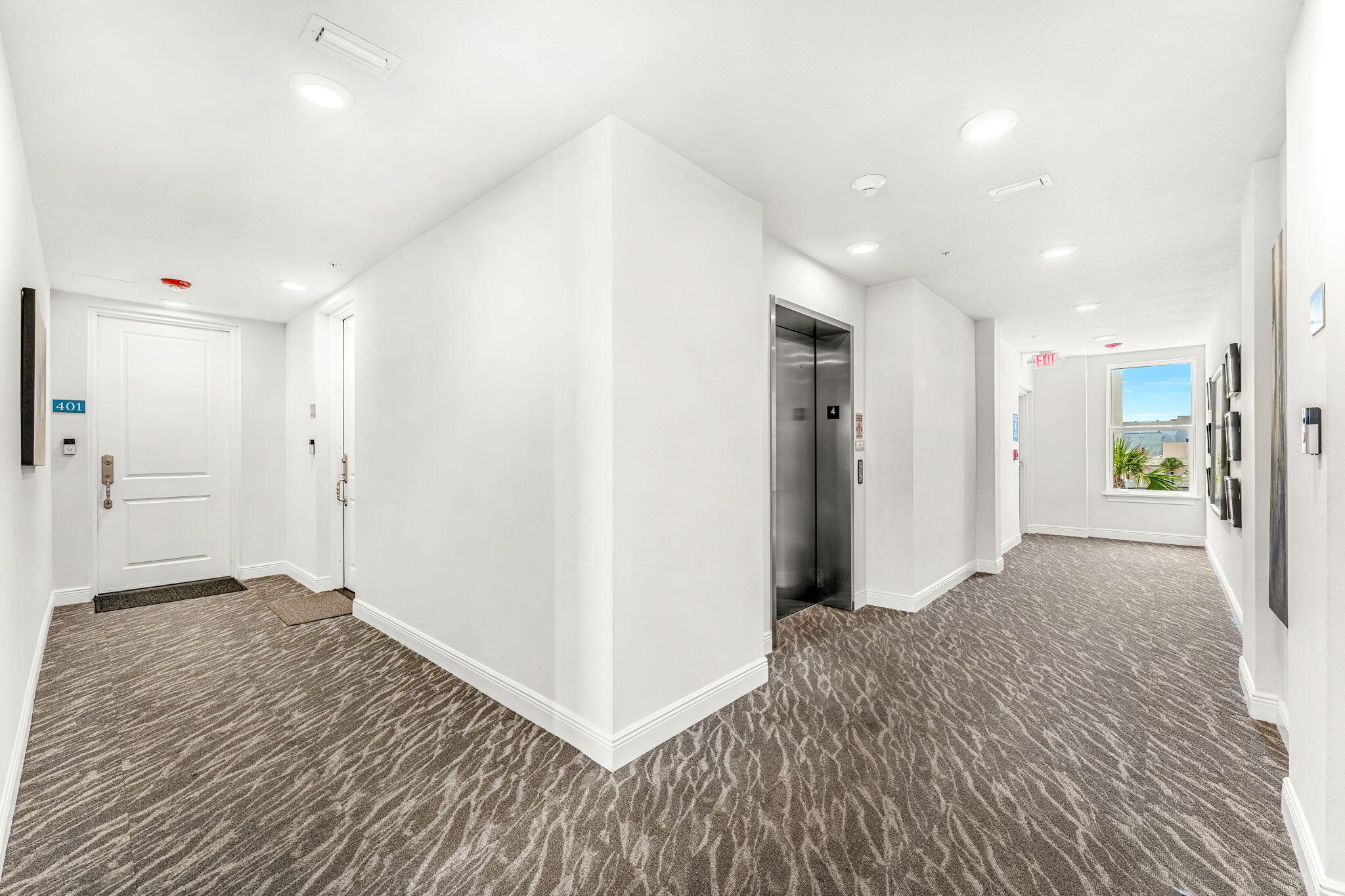 1725 N Highway A1A, 401