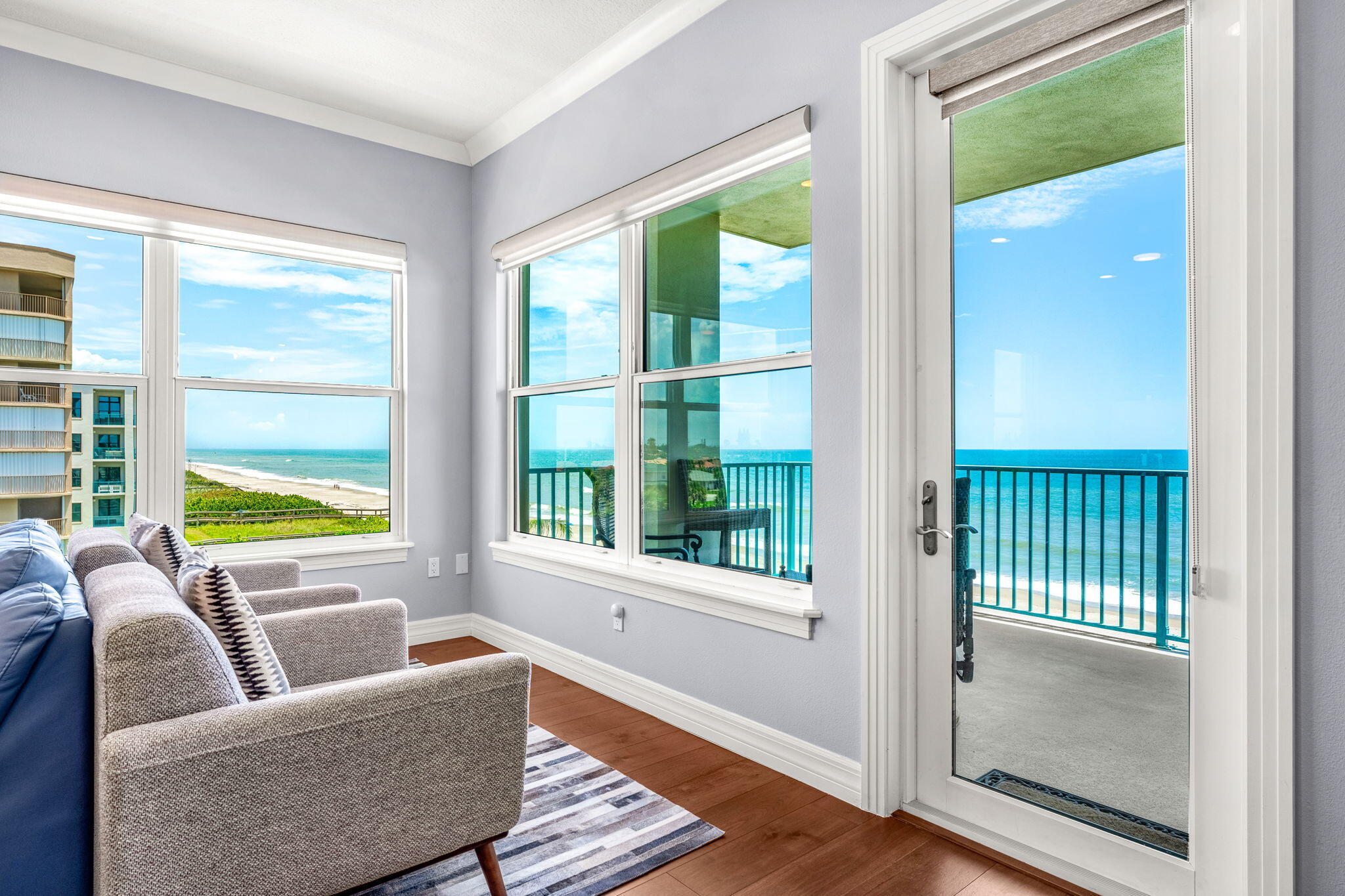 1725 N Highway A1A, 401