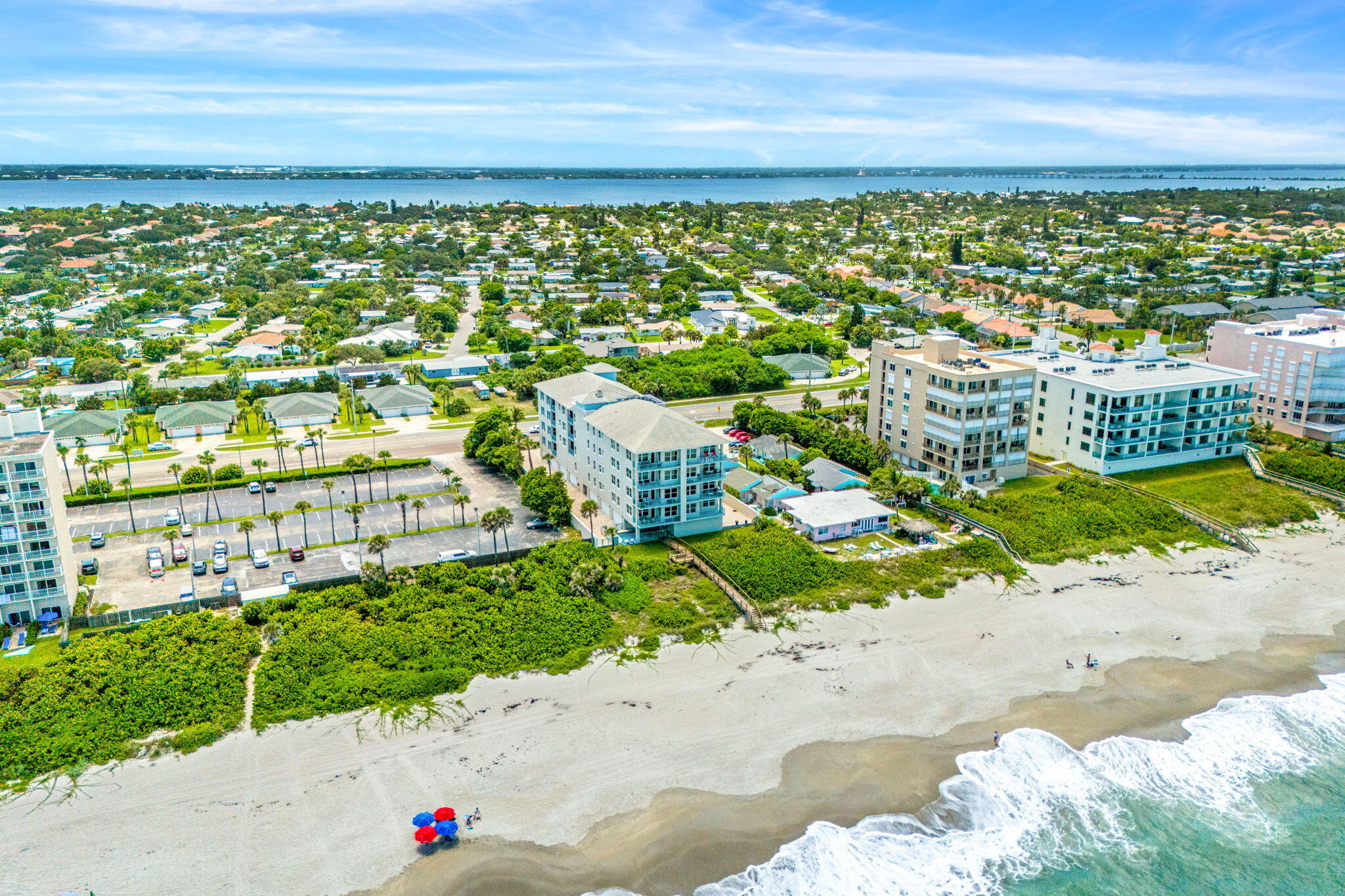 1725 N Highway A1A, 401