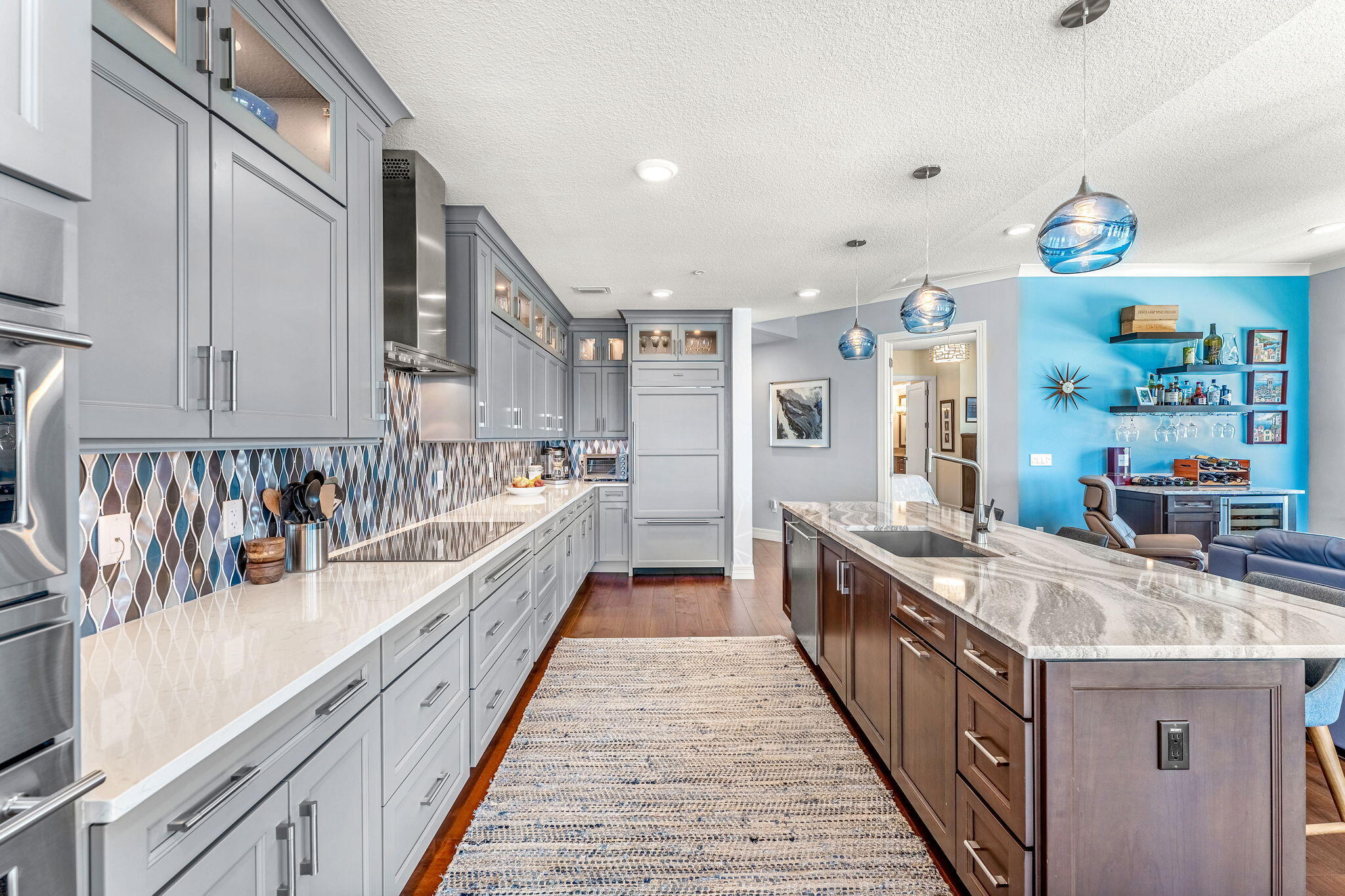 1725 N Highway A1A, 401