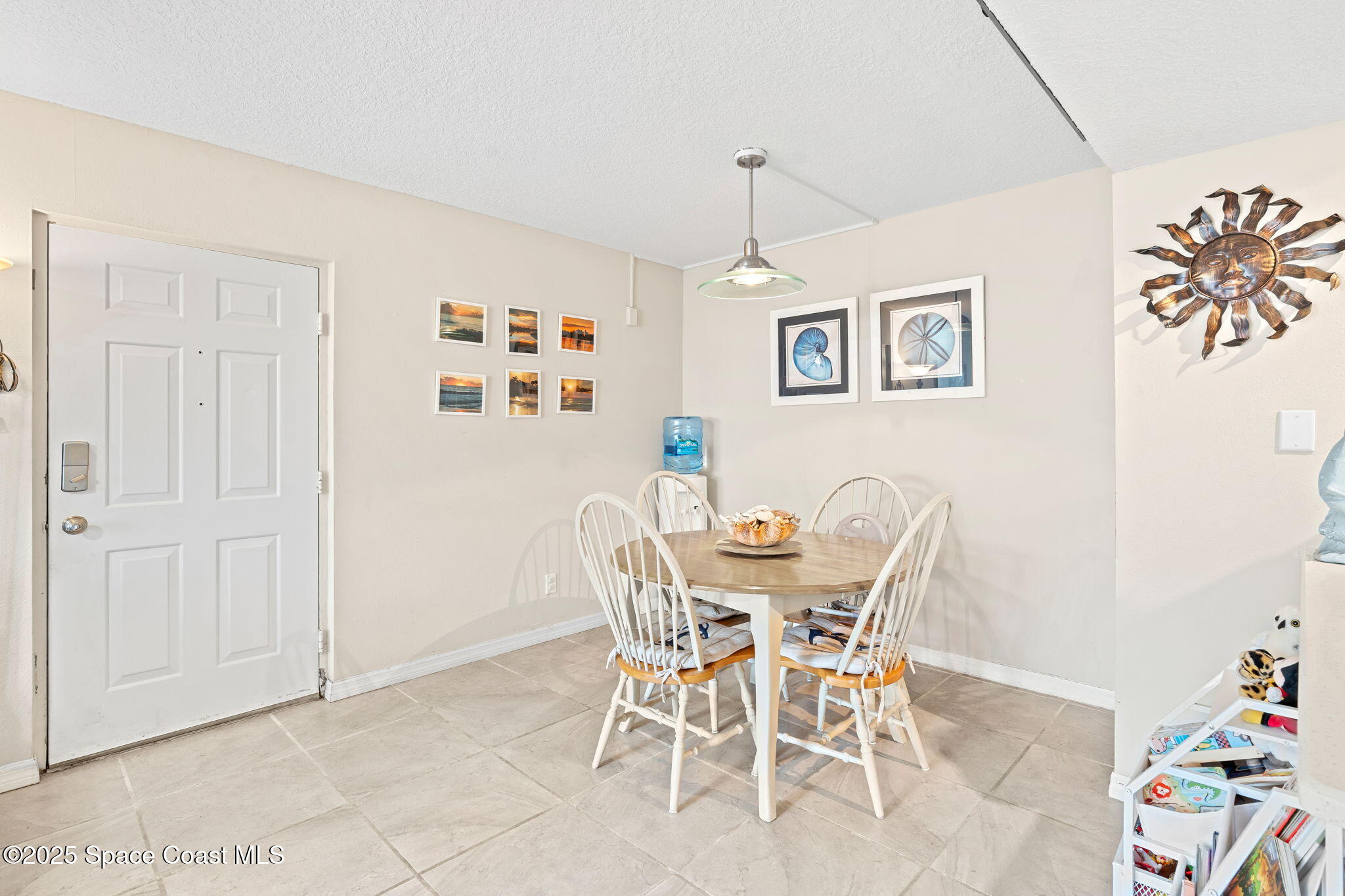 945 Sonesta Avenue NE, 105