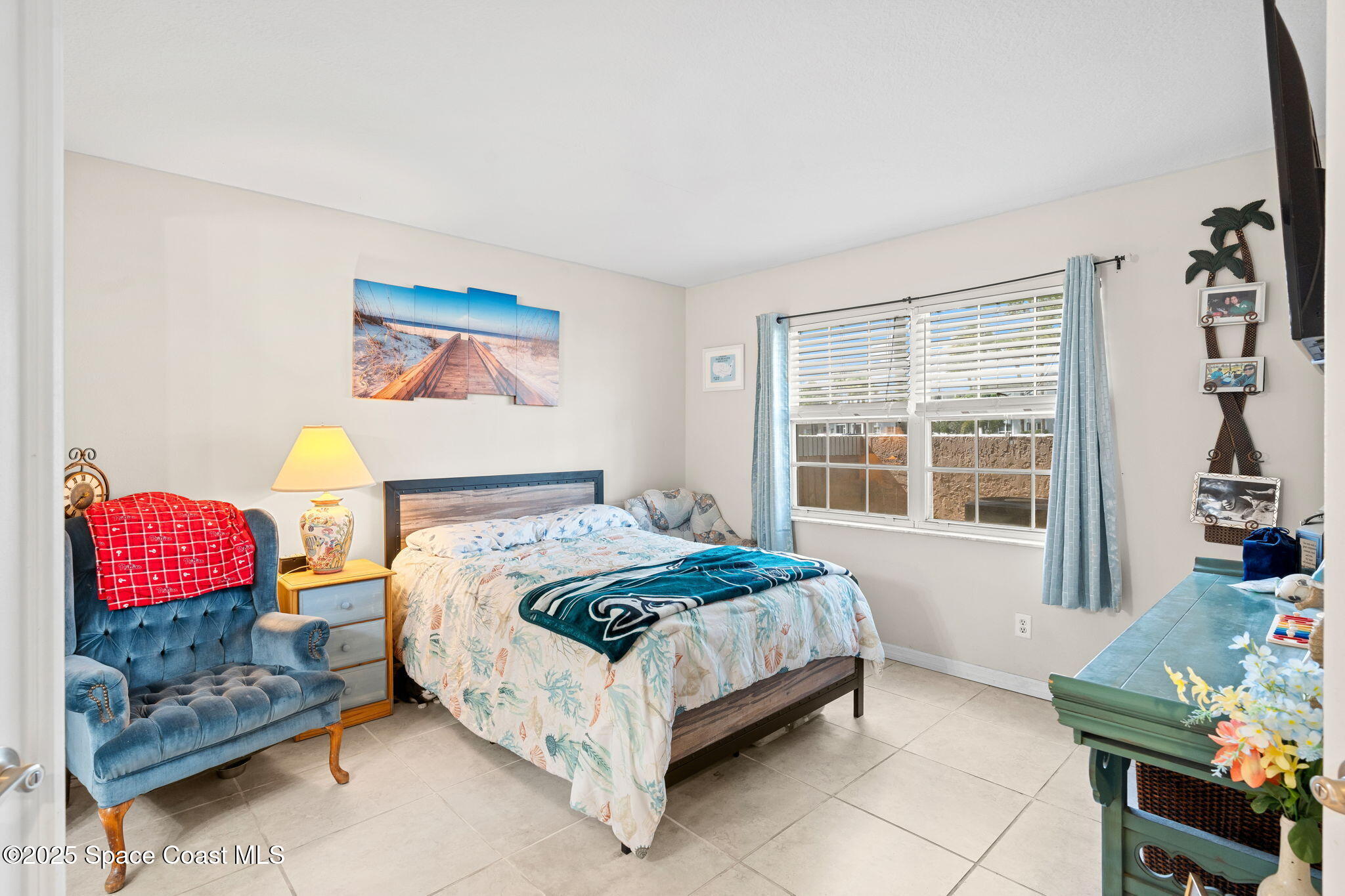 945 Sonesta Avenue NE, 105