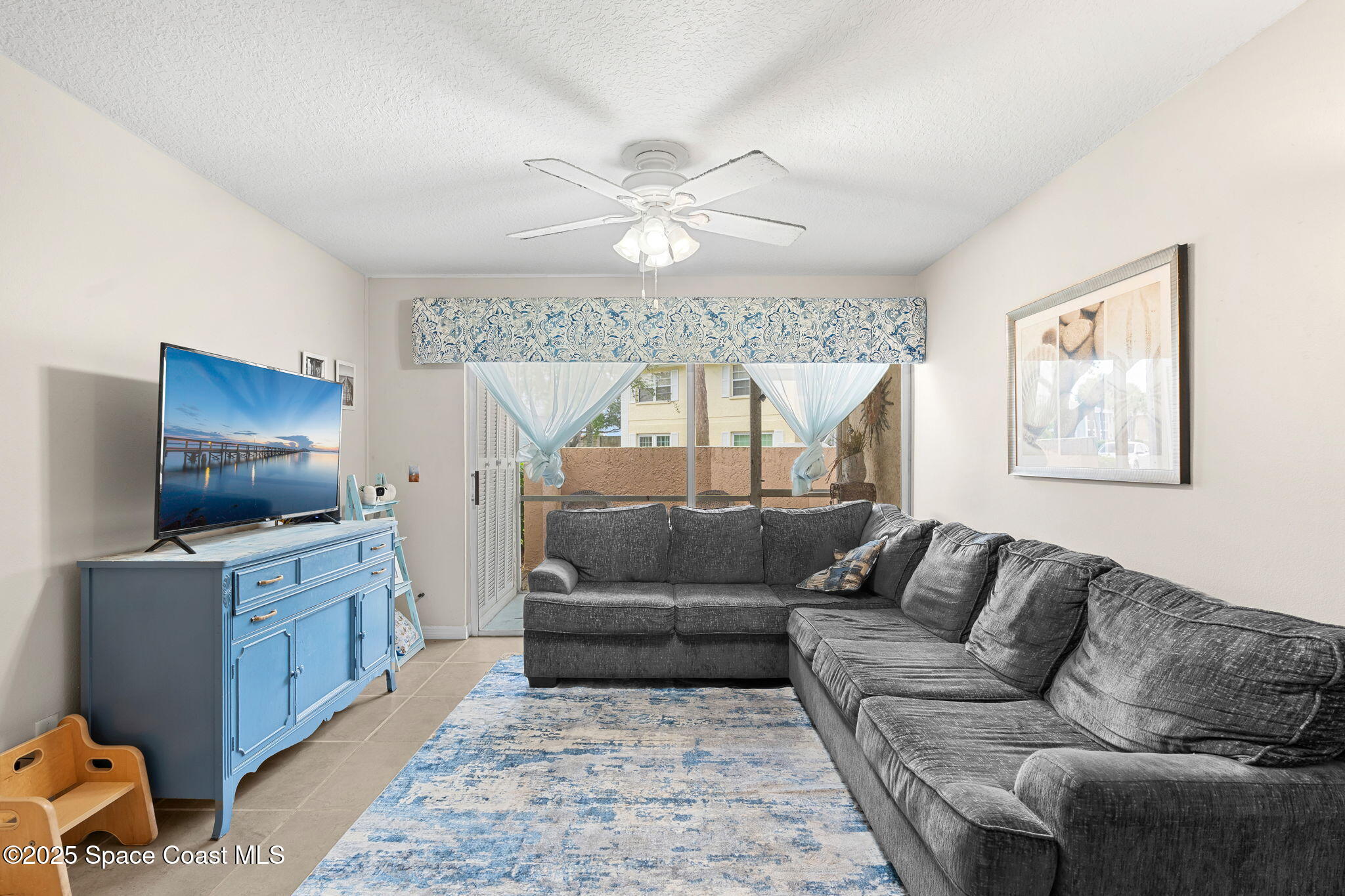 945 Sonesta Avenue NE, 105