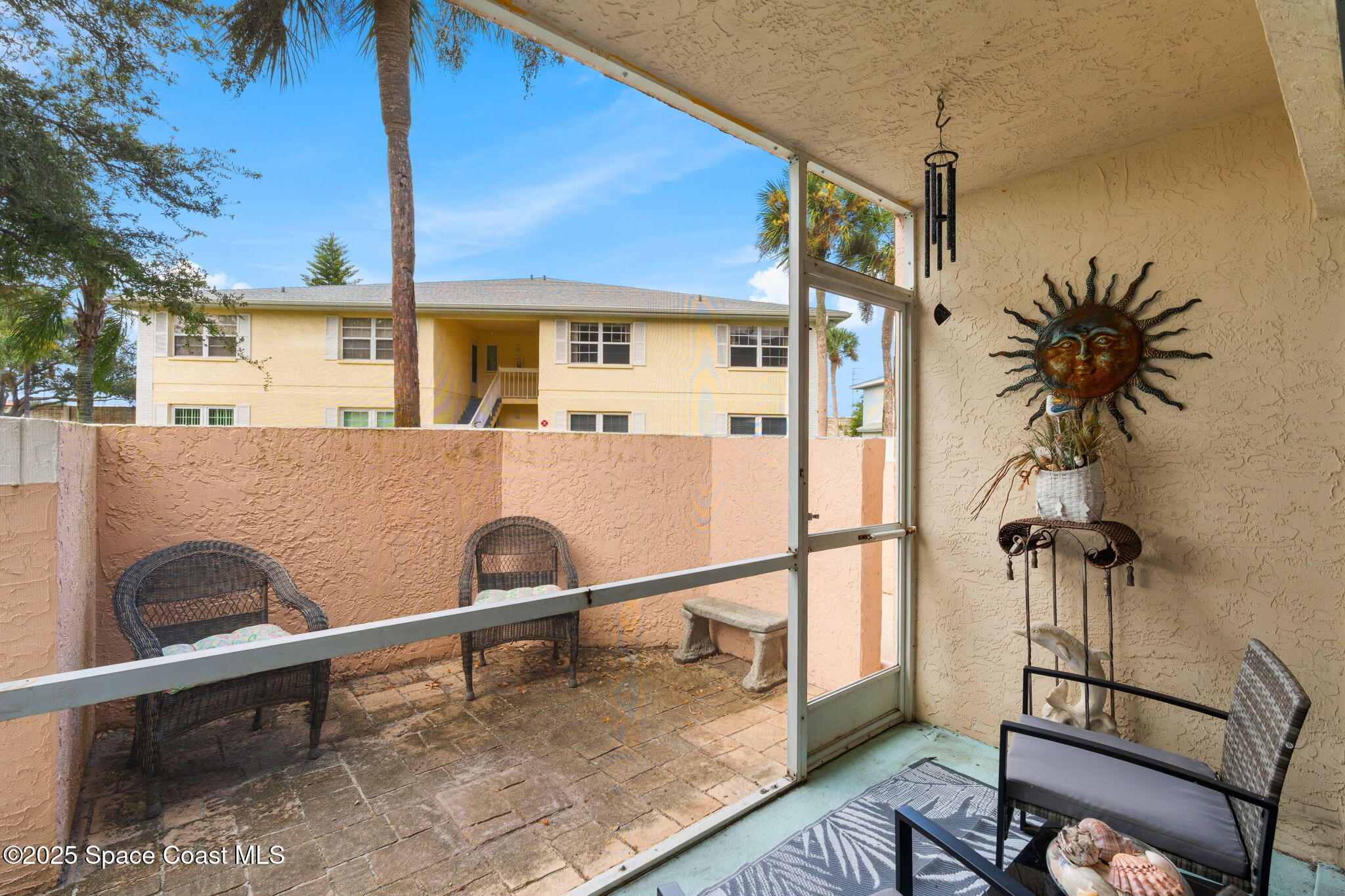 945 Sonesta Avenue NE, 105
