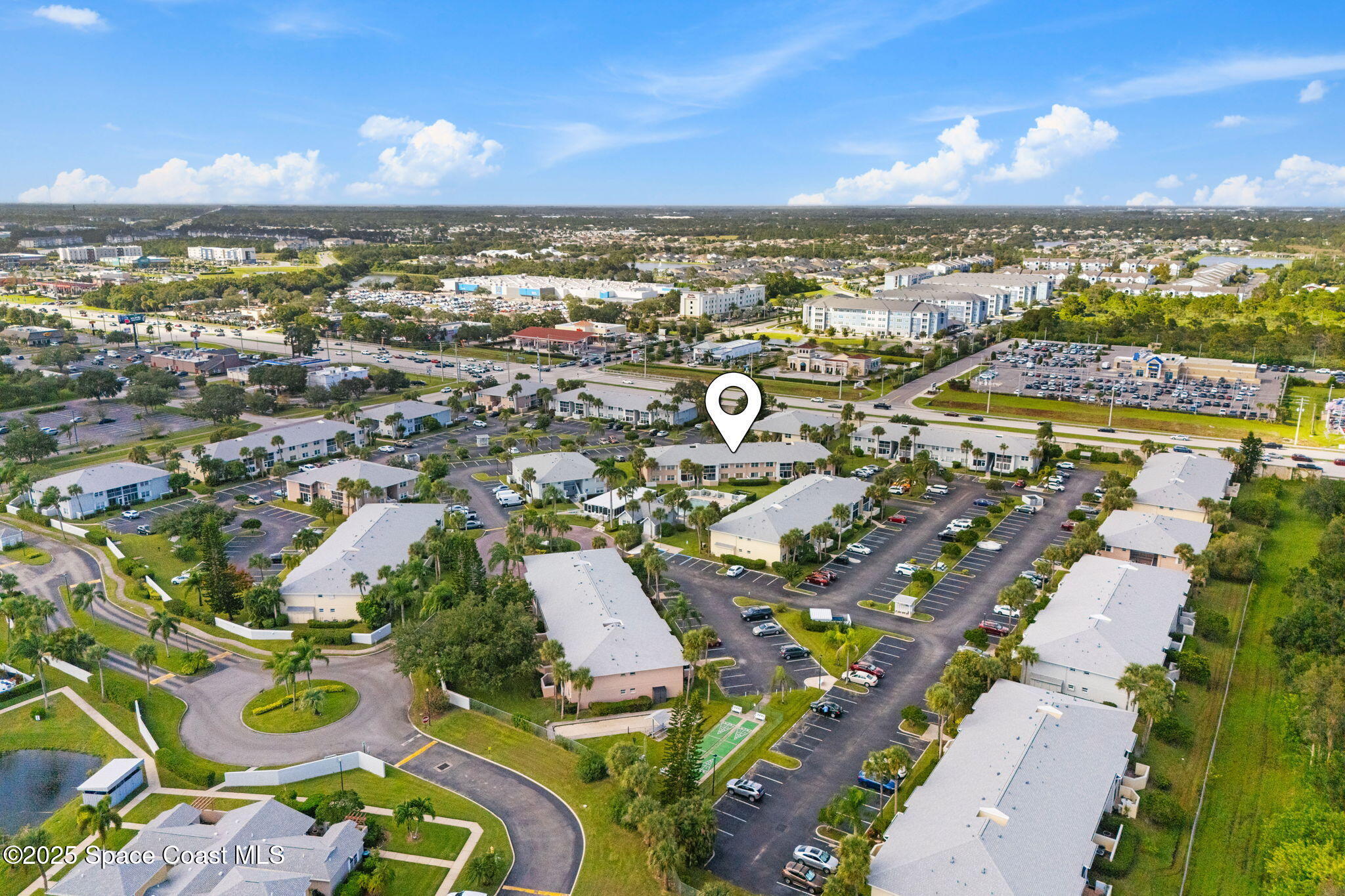 945 Sonesta Avenue NE, 105
