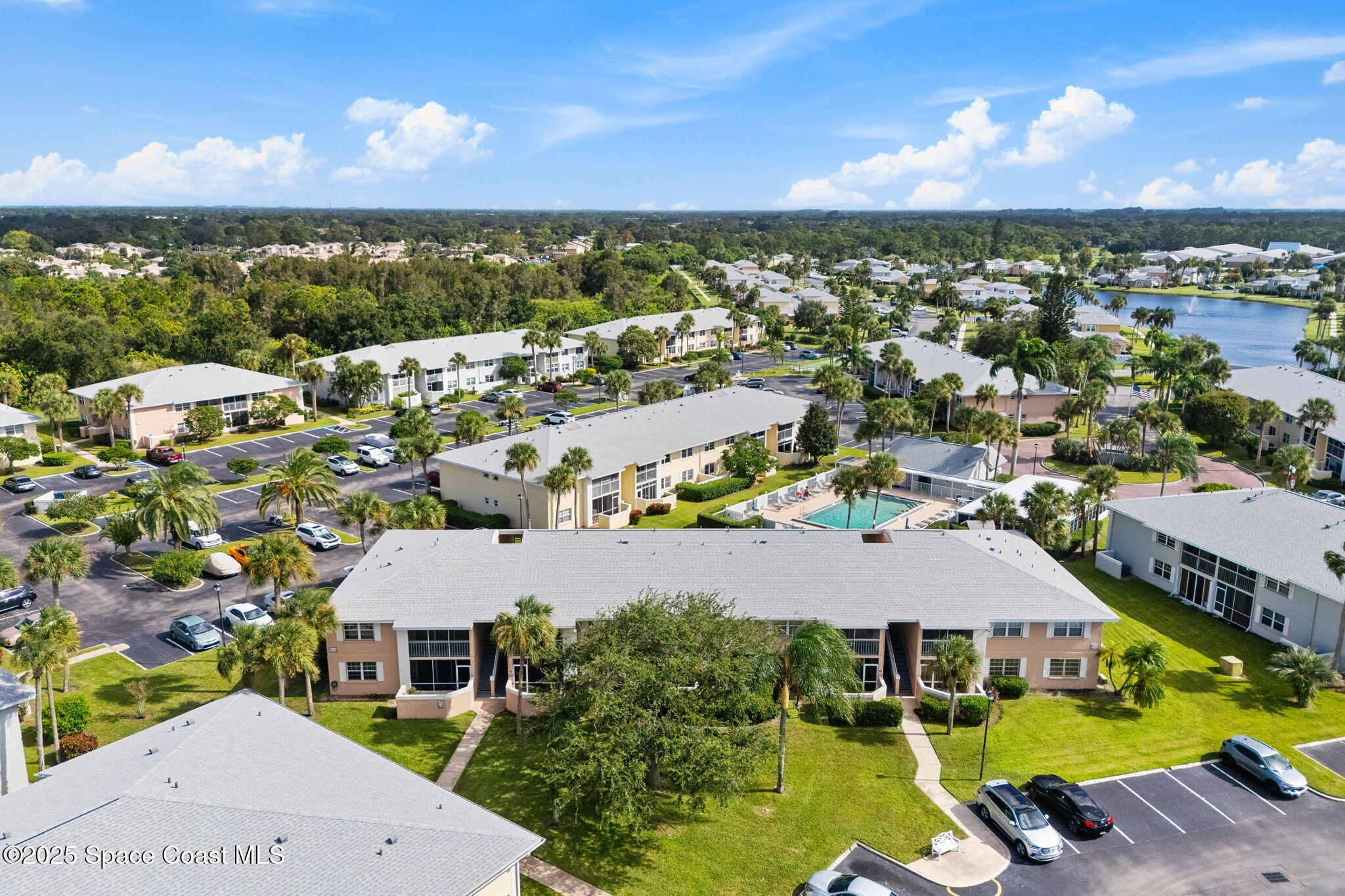 945 Sonesta Avenue NE, 105