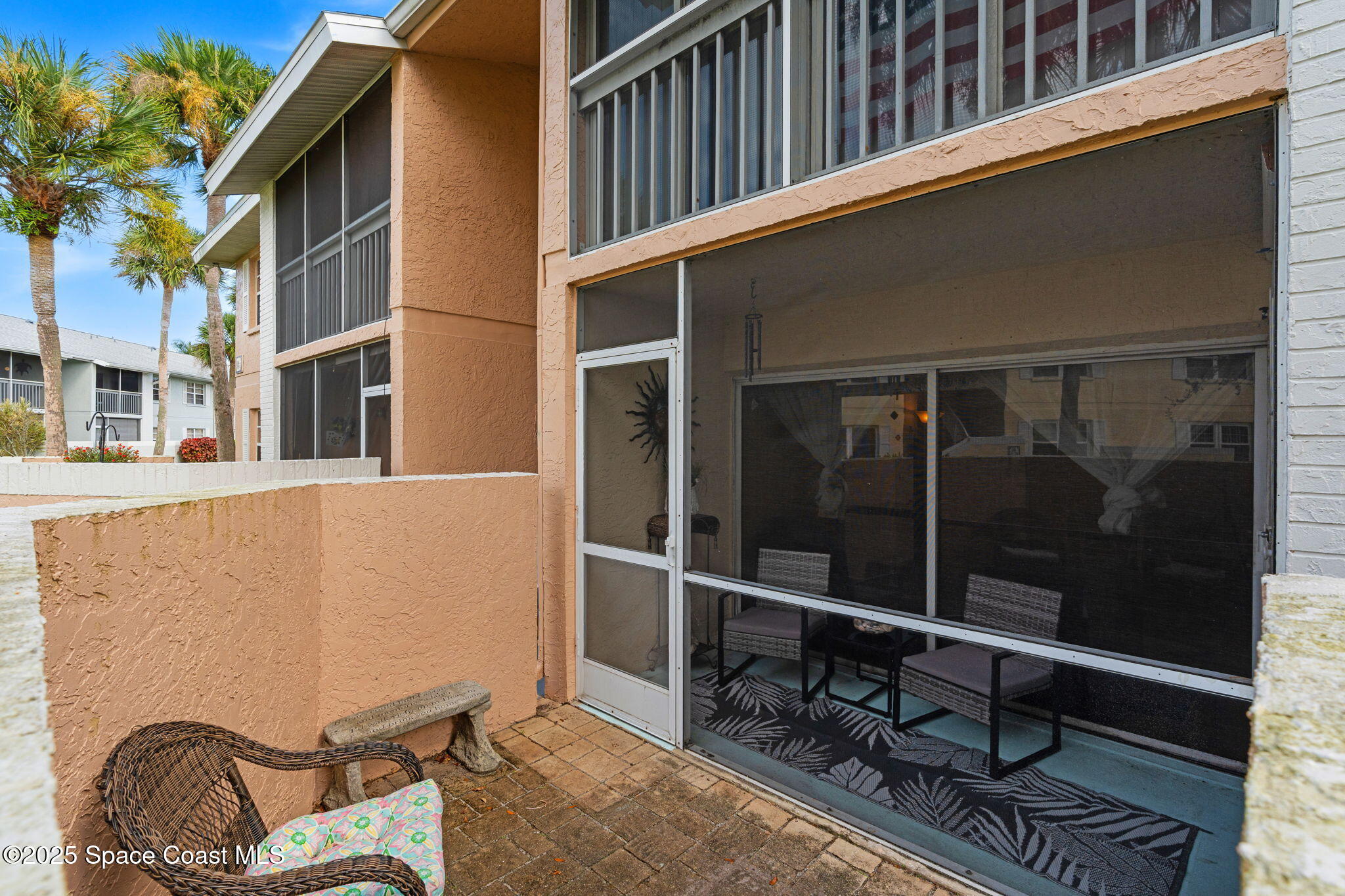 945 Sonesta Avenue NE, 105