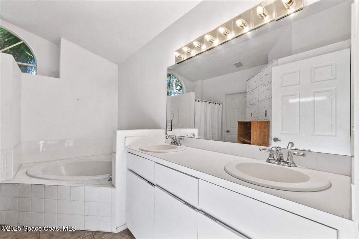 1845 Blue Heron Drive