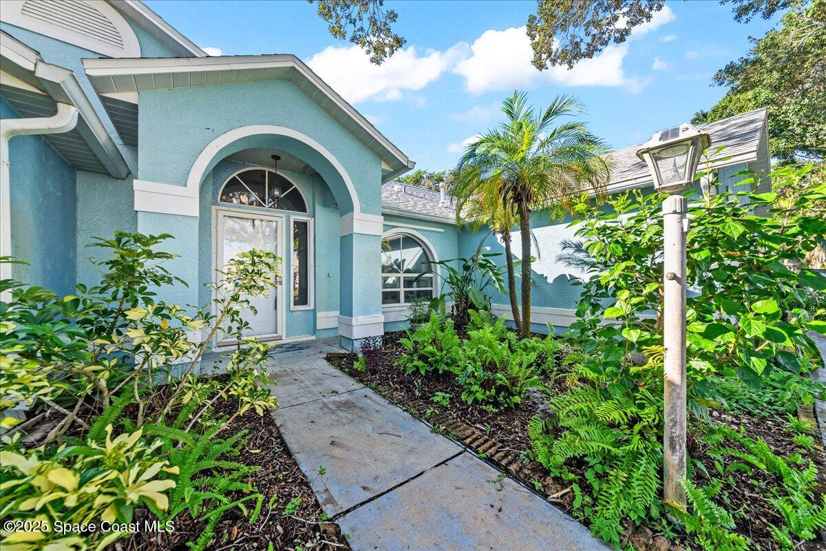 1845 Blue Heron Drive