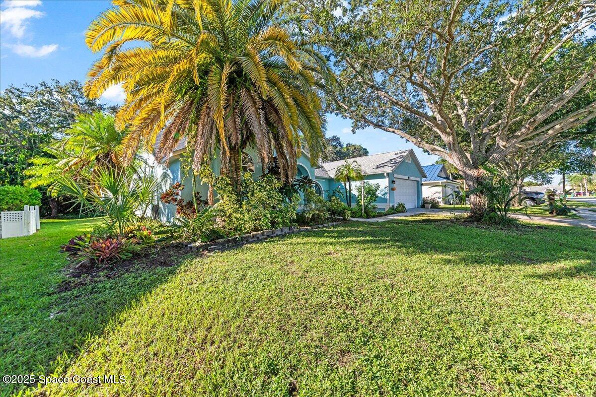 1845 Blue Heron Drive