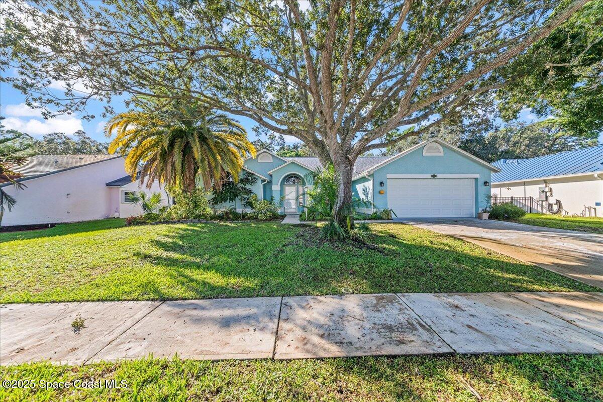 1845 Blue Heron Drive