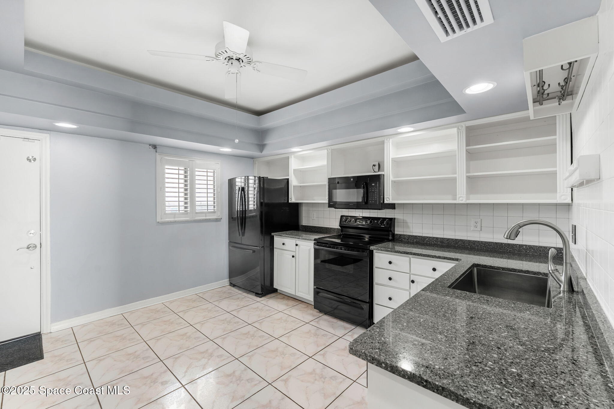 650 N Atlantic Avenue, Ph-6