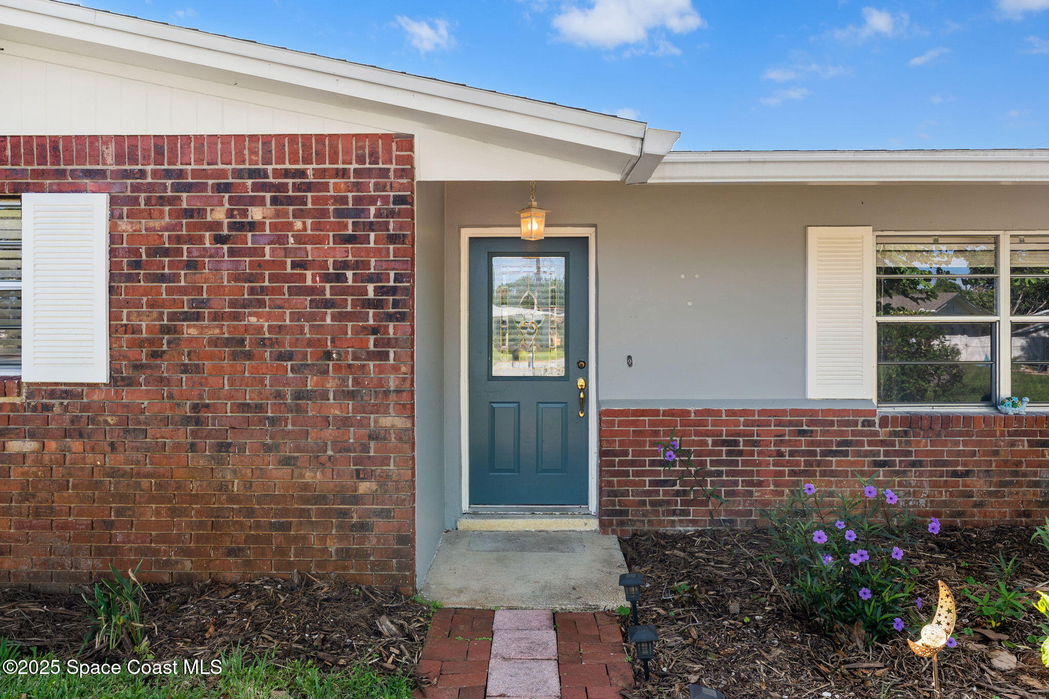 2351 Middlecoff Court