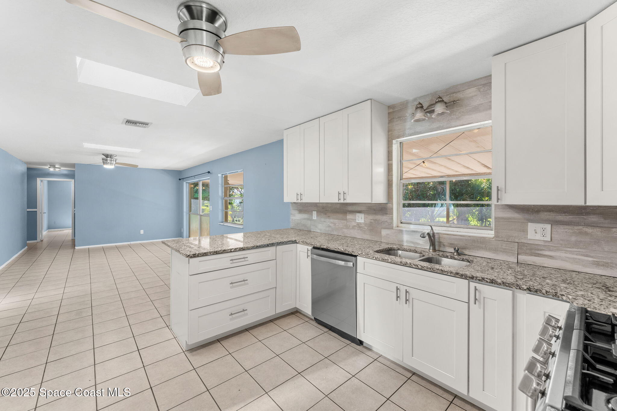 2351 Middlecoff Court